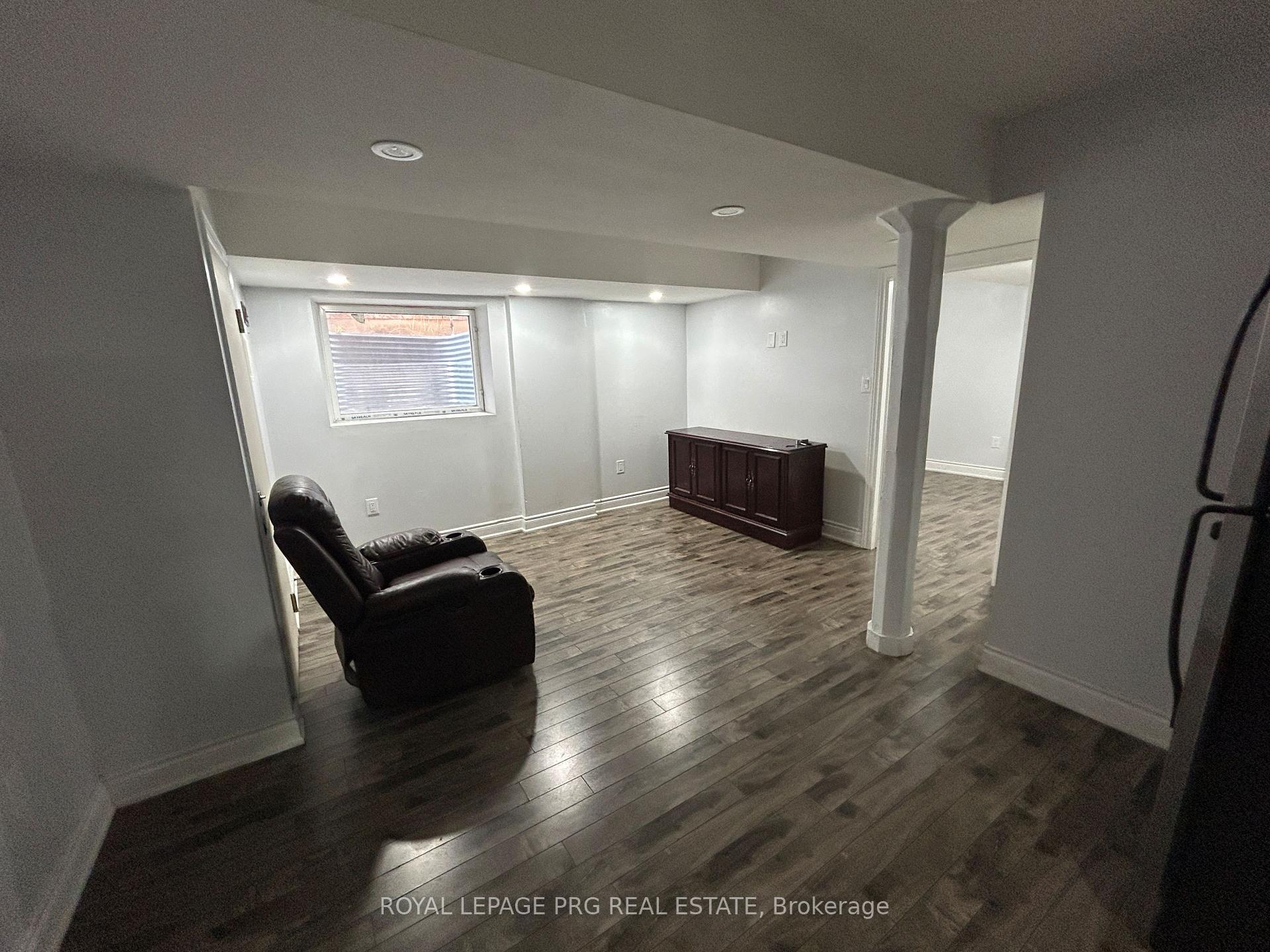 A - 11 Villagewood Street, Brampton 5
