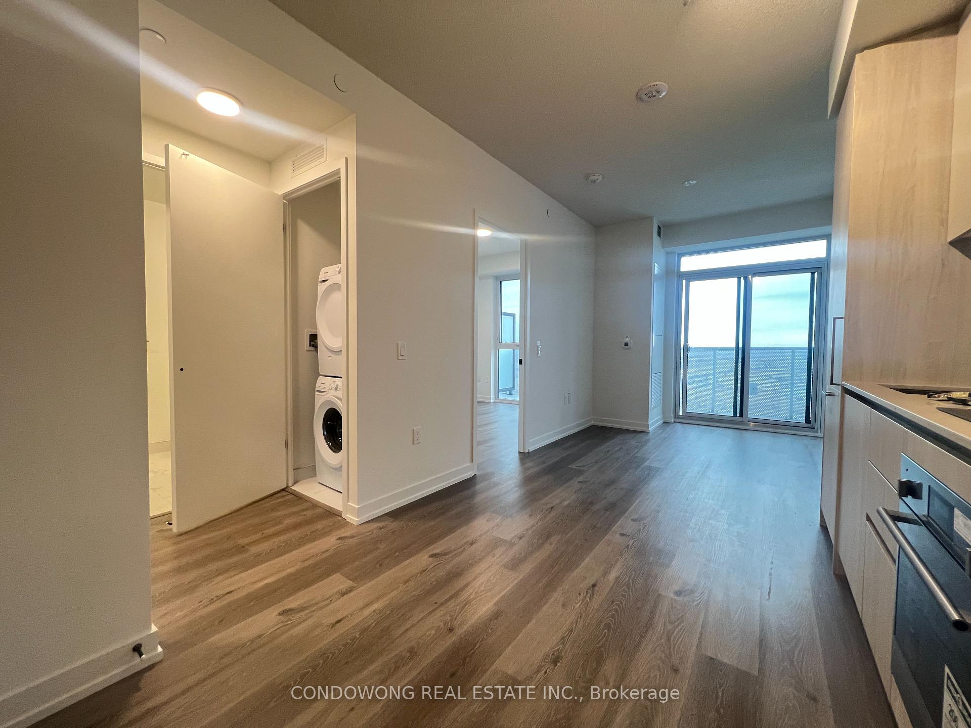 2910 - 225 Commerce Street, Vaughan 5
