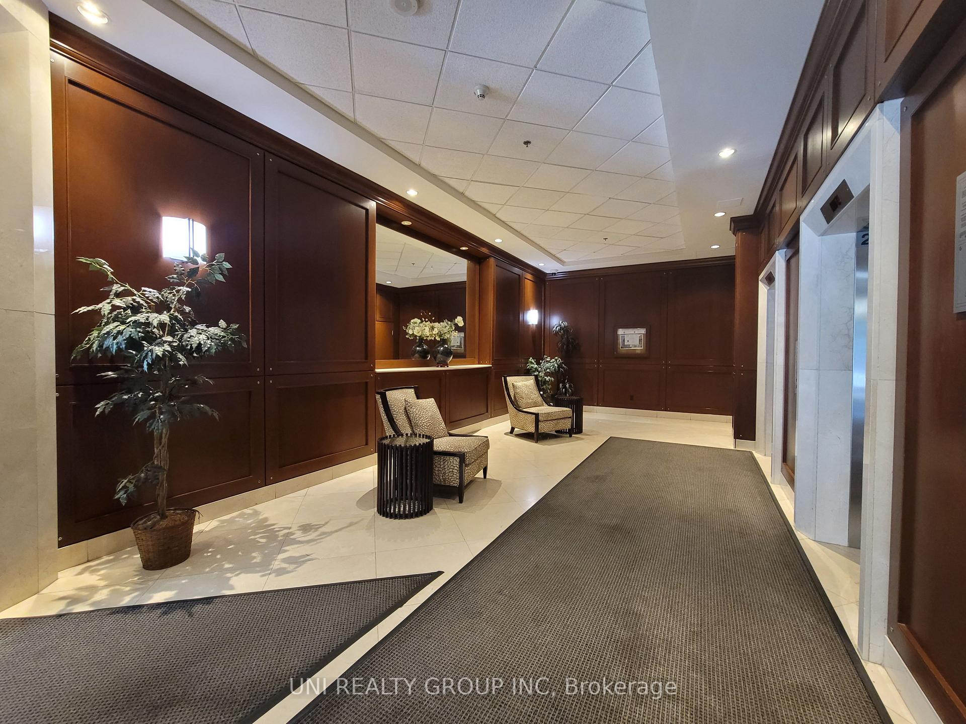 302 - 200 RIDEAU Street, Ottawa 5