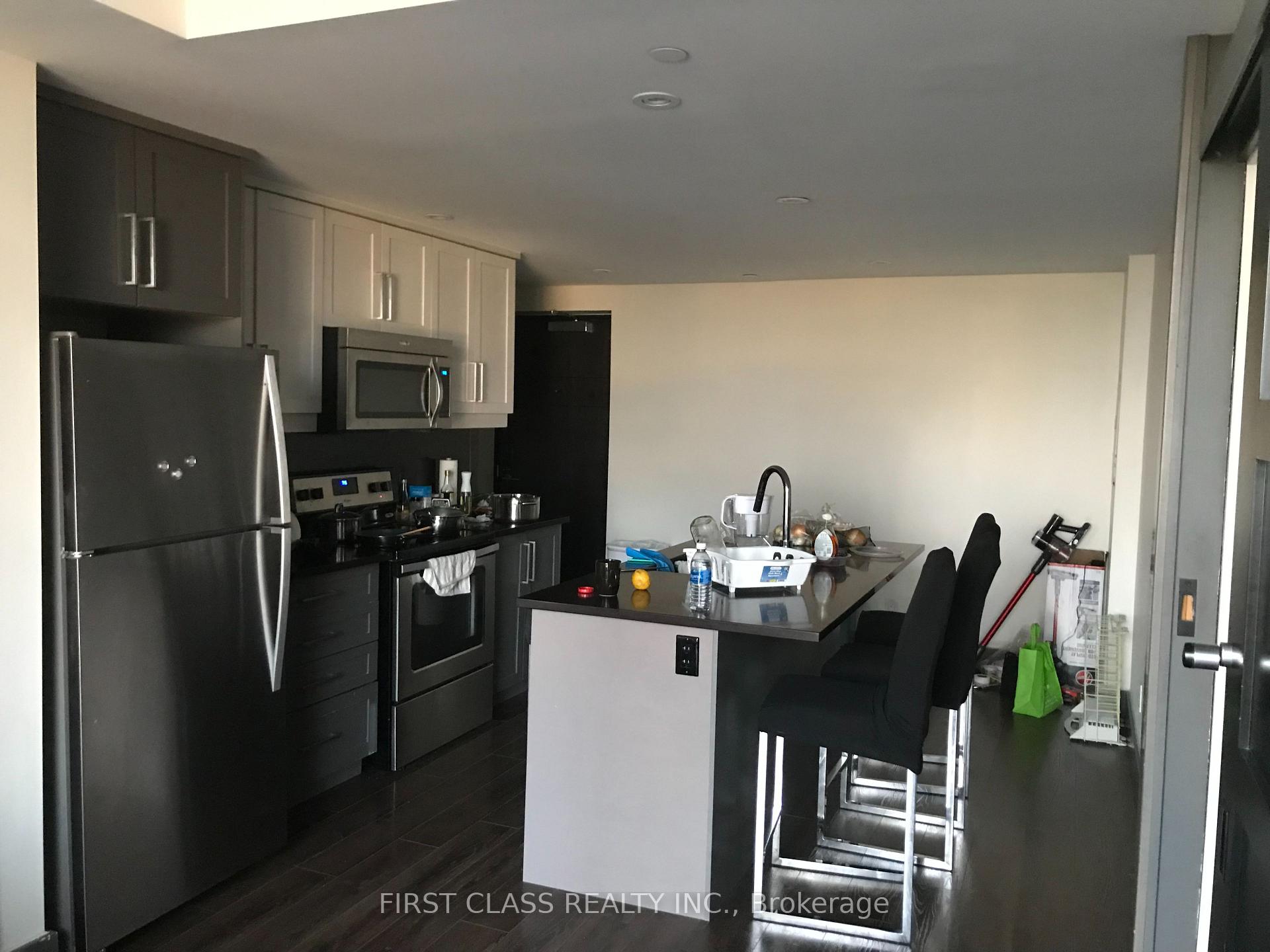 N1601 - 330 phillip Street, Waterloo 2