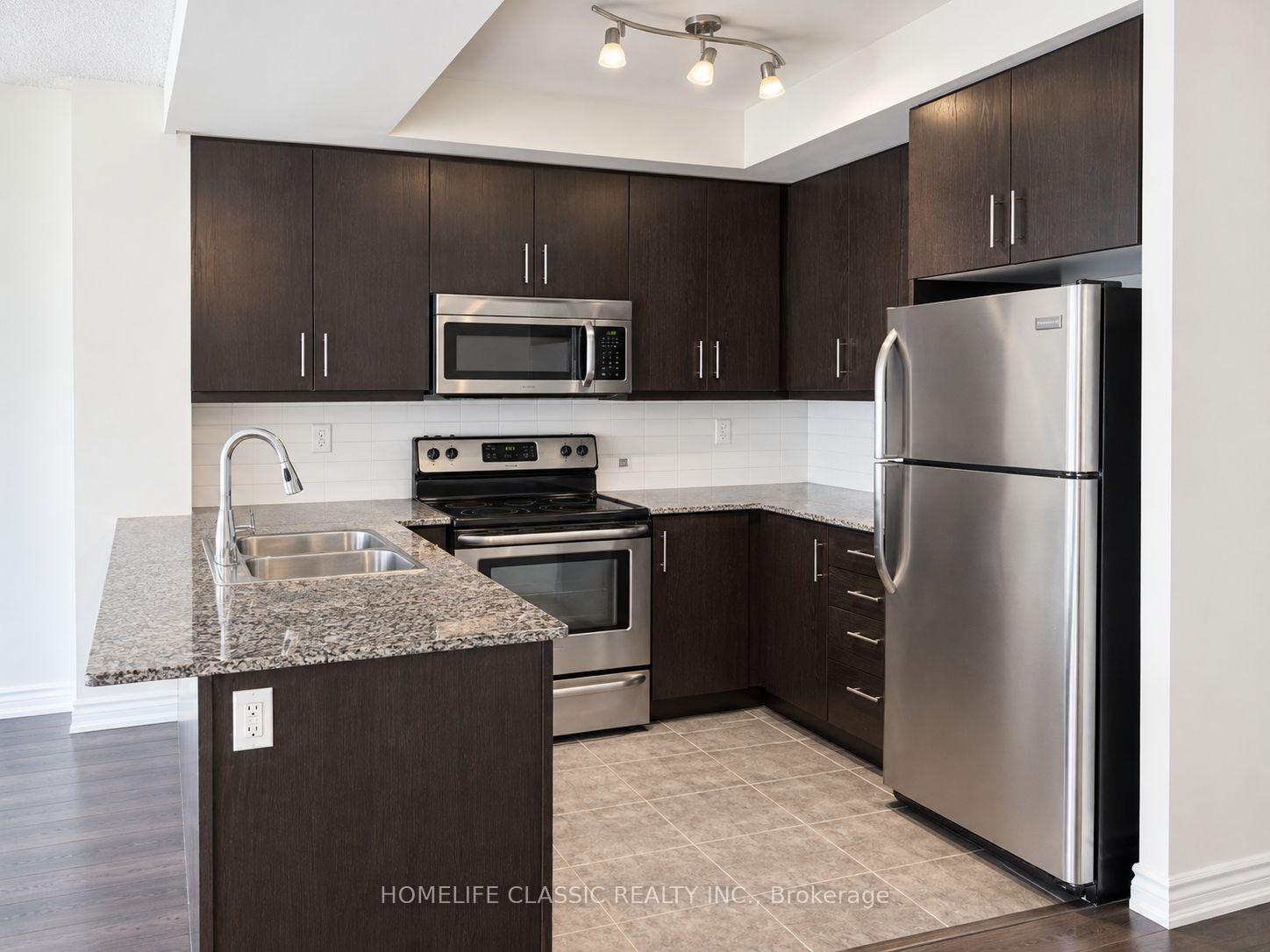 611 - 15 James Finlay Way, Toronto 5