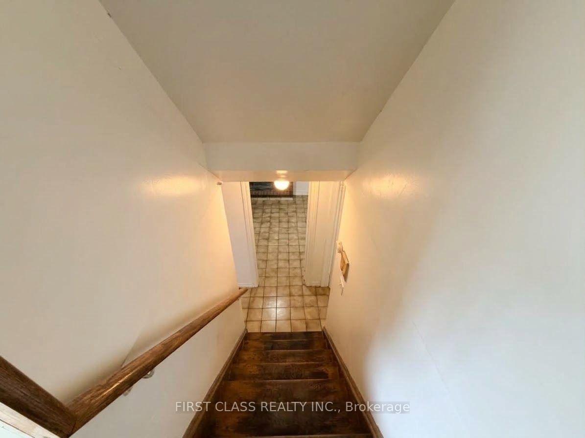 Unit 1 - 53 Euclid Avenue, Toronto 5