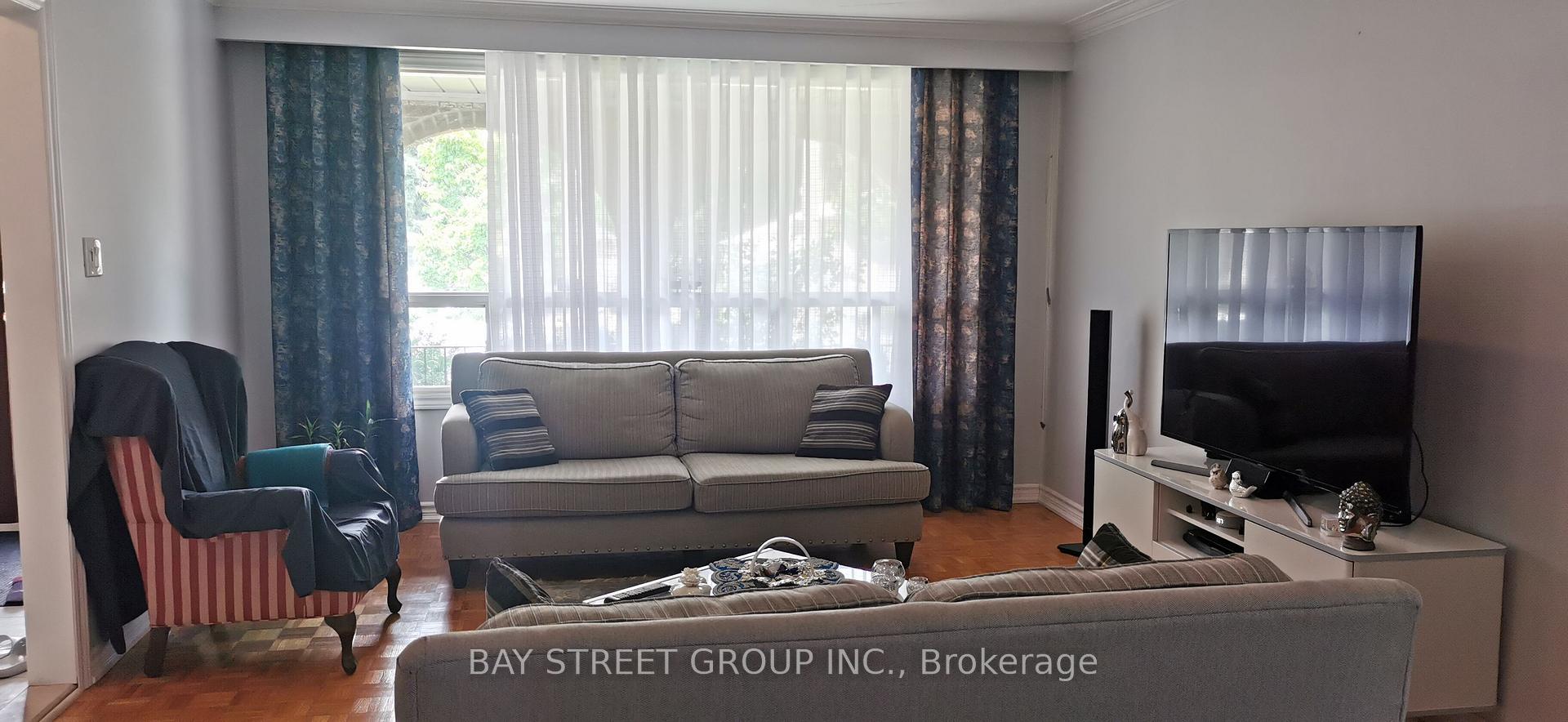 Main - 191 Pleasant Avenue, Toronto 2