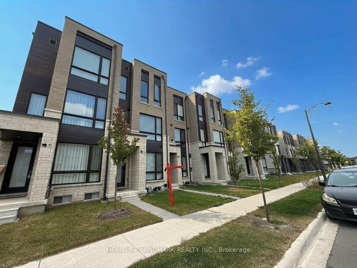 94 Stauffer Crescent, Markham 2