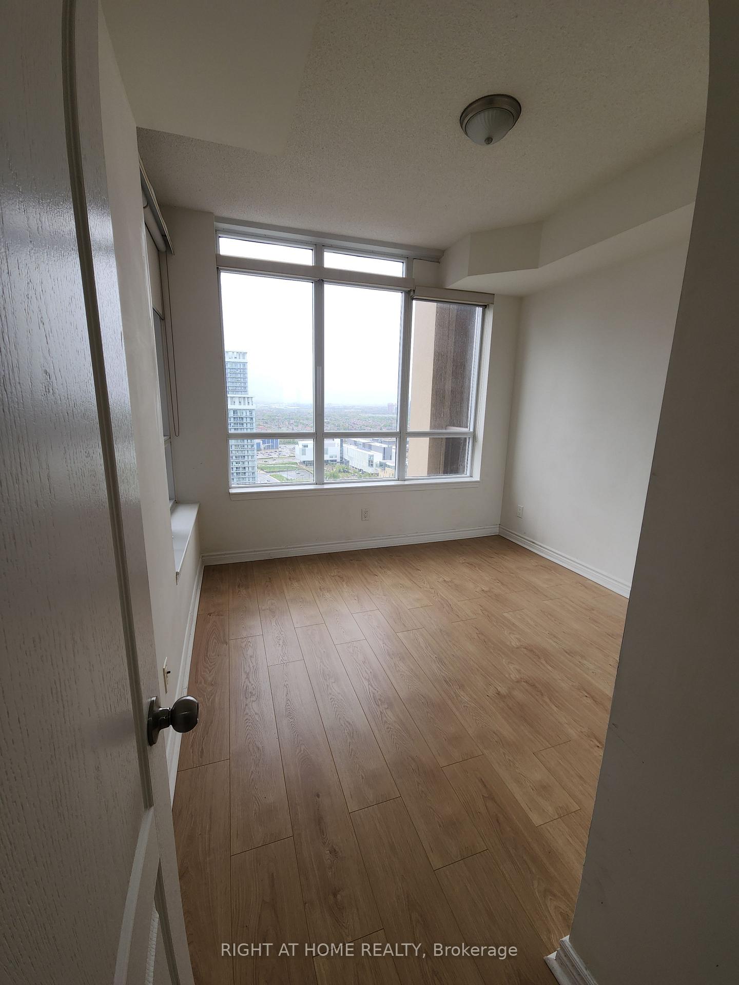2806 - 4090 Living Arts Drive, Mississauga 4