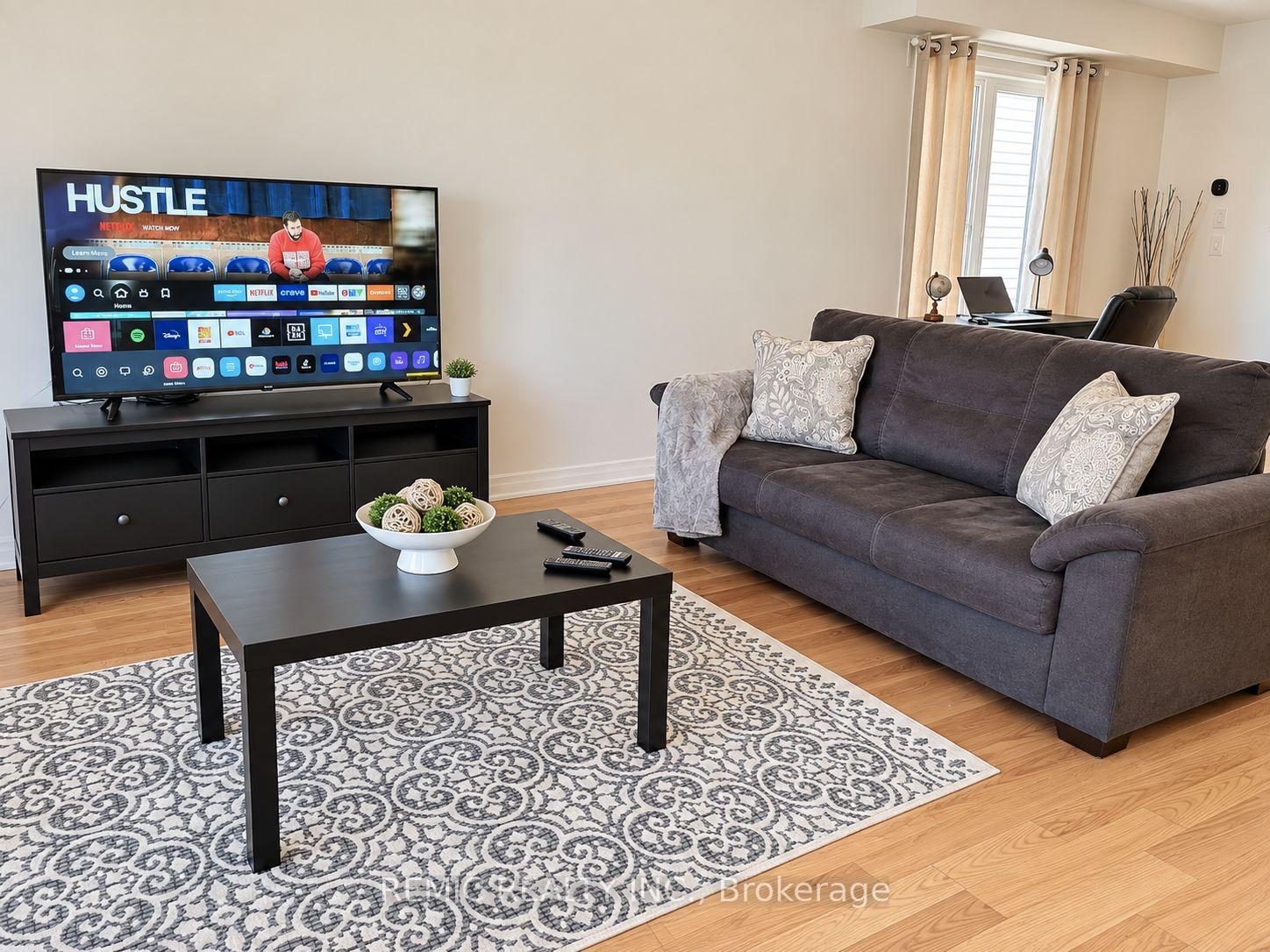 51 Sailors Landing, Clarington 2