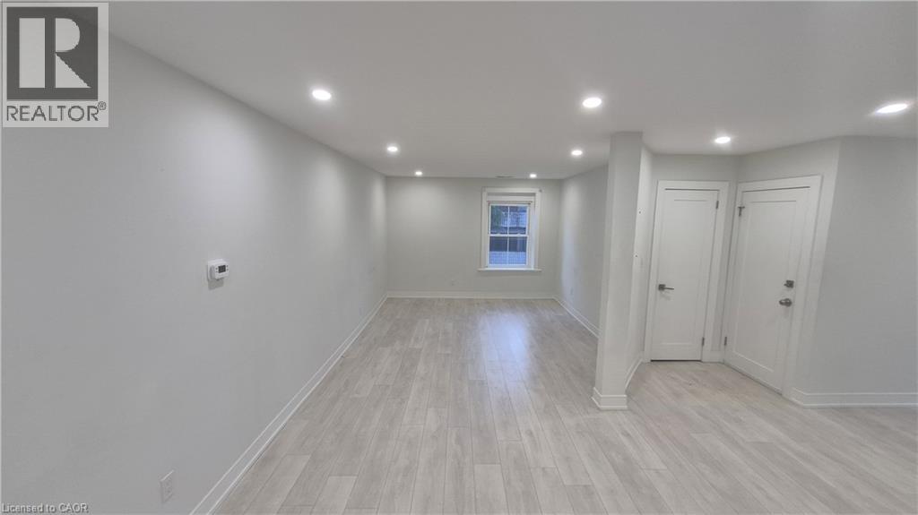 2U - 35 WELLINGTON Street Unit# 2U, Brantford 3