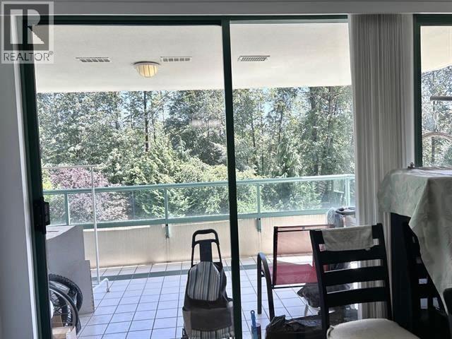 4A 338 TAYLOR WAY, West Vancouver 4