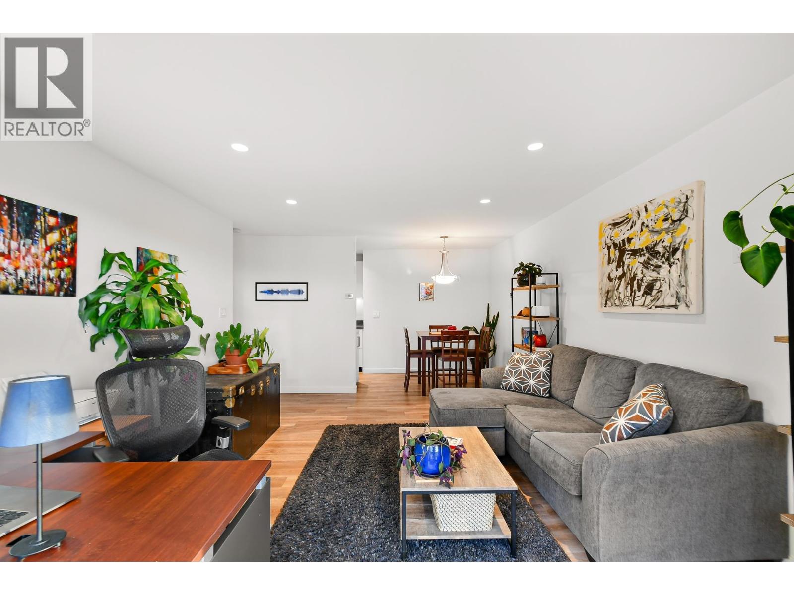 410 120 E 4TH STREET, North Vancouver 3