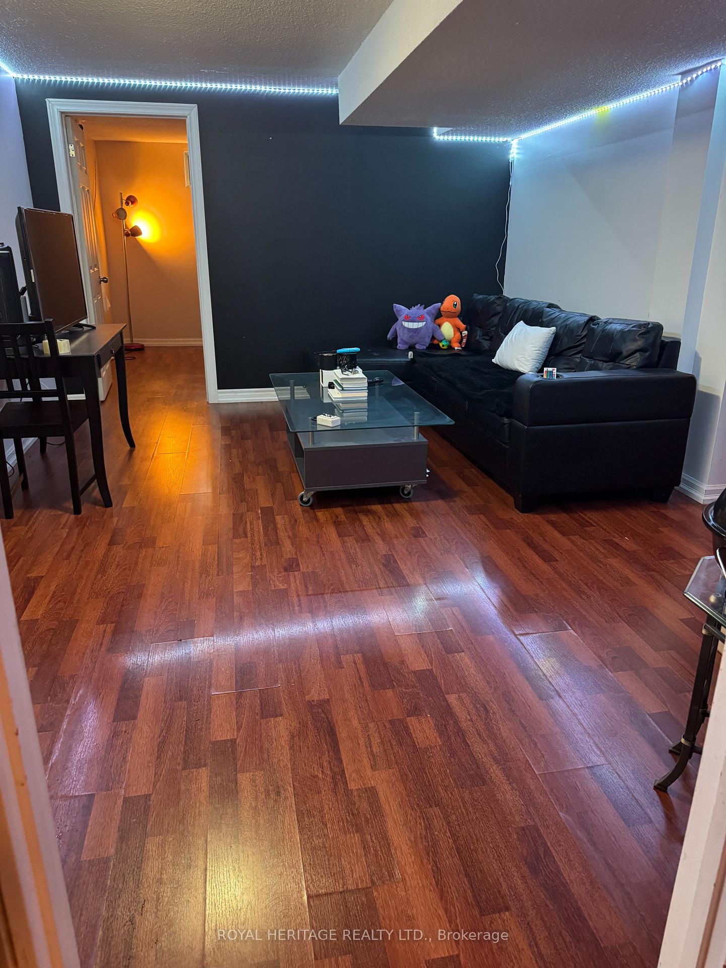 BSMT - 586 Creekview Circle, Pickering 3