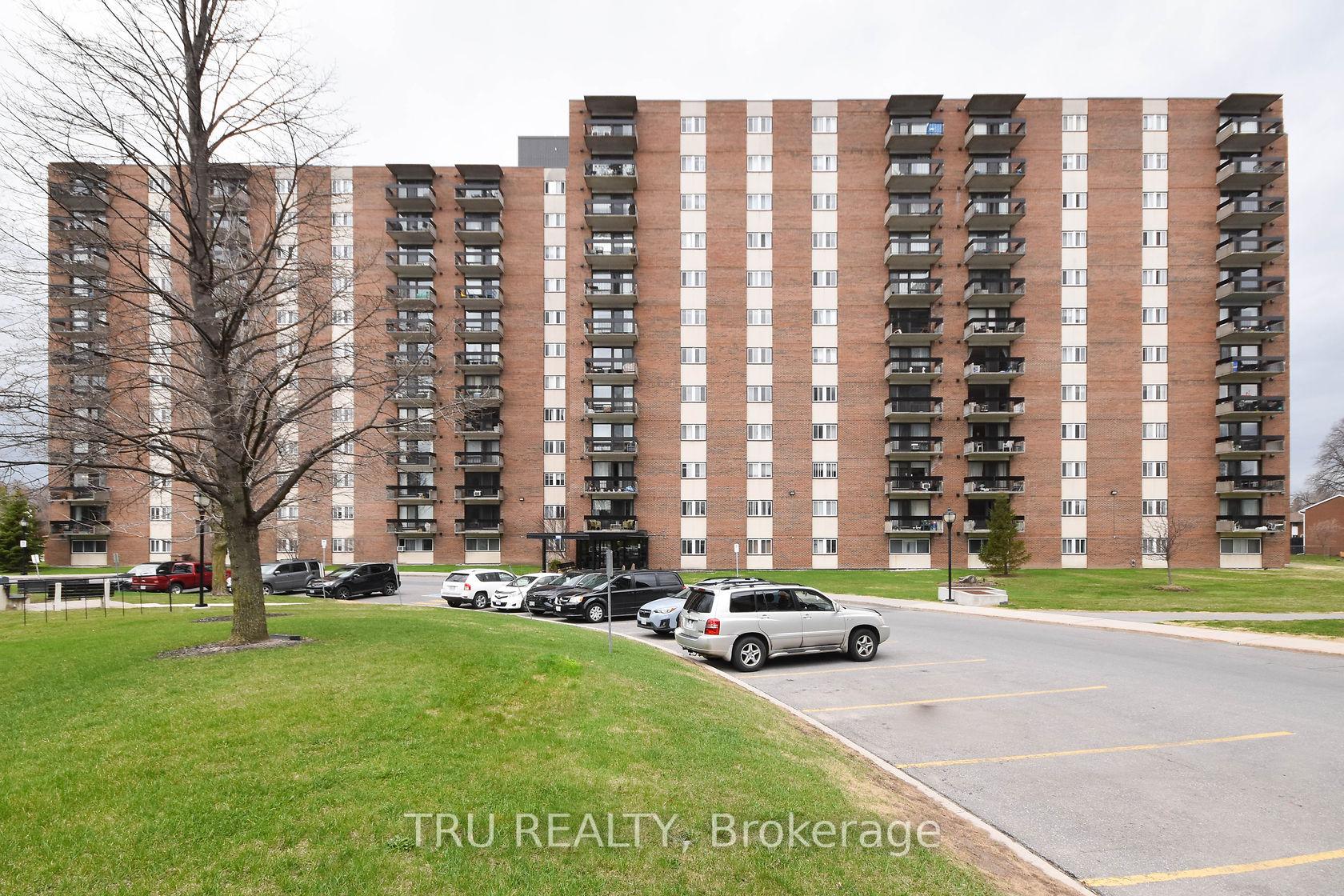807 - 1505 Baseline Road Ottawa Ontario Canada Sale residential Paul McAllister, SRES® TRU REALTY , BROKERAGE*
