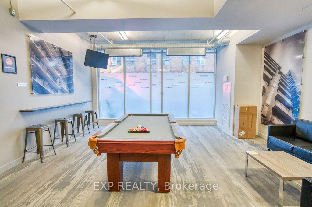 301 - 383 Cumberland Street, Ottawa 4