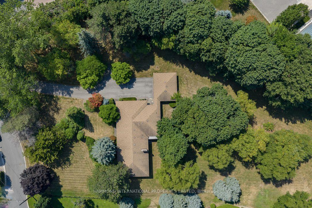 2 Bridle Heath Gate Toronto Ontario Canada Sale residential Daryl King RE/MAX Hallmark Realty Ltd., Brokerage*