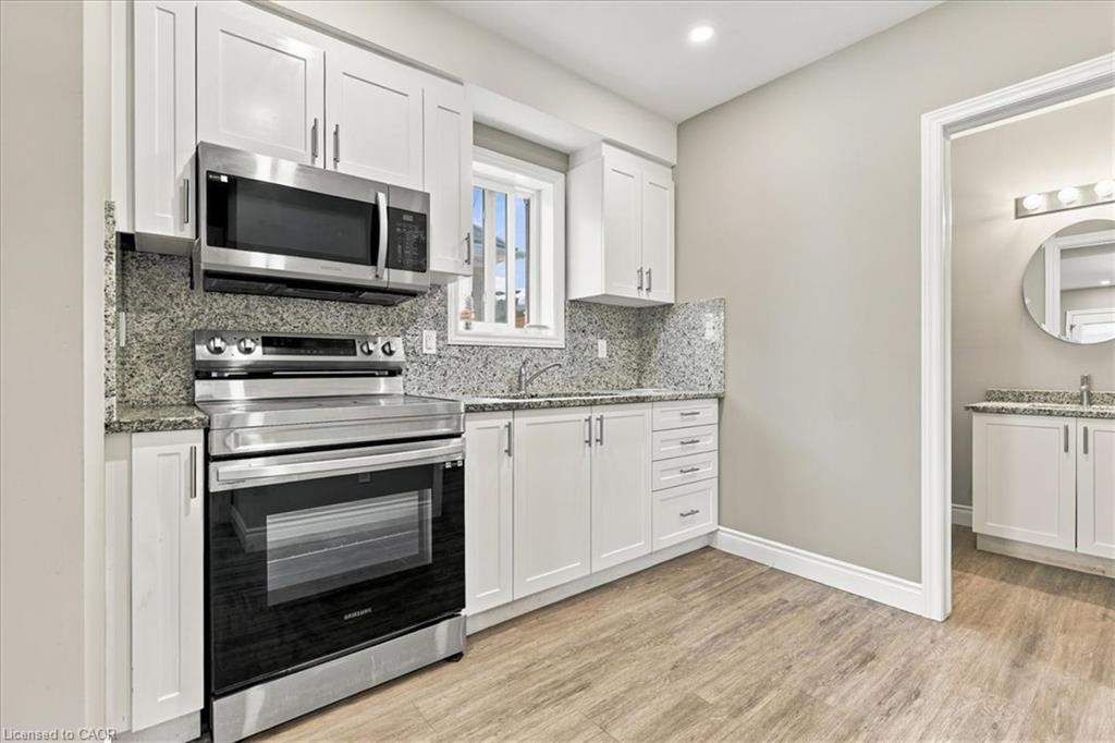 Upper - 17 Eby Street S, Kitchener 5