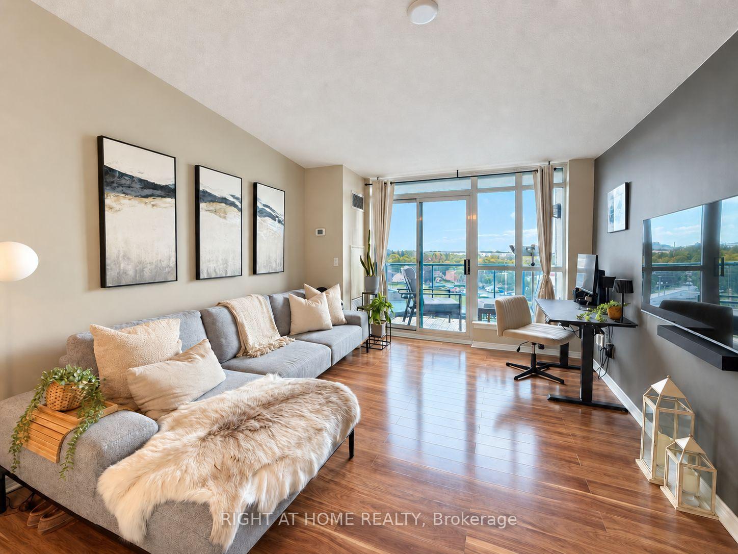 906 - 340 Watson Street W, Whitby 5