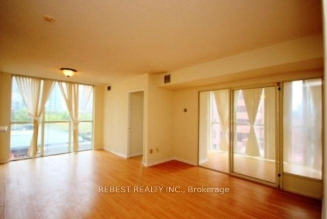 504 - 265 Enfield Place, Mississauga 2