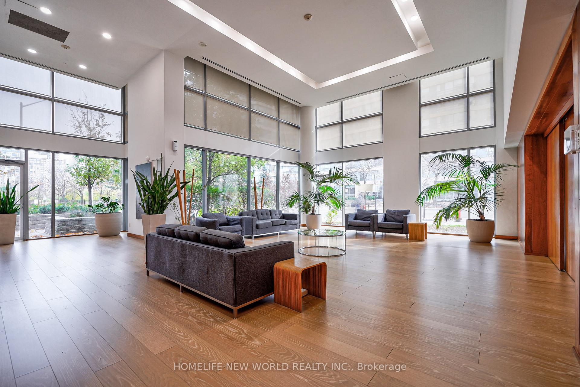 2209 - 225 Webb Drive, Mississauga 4