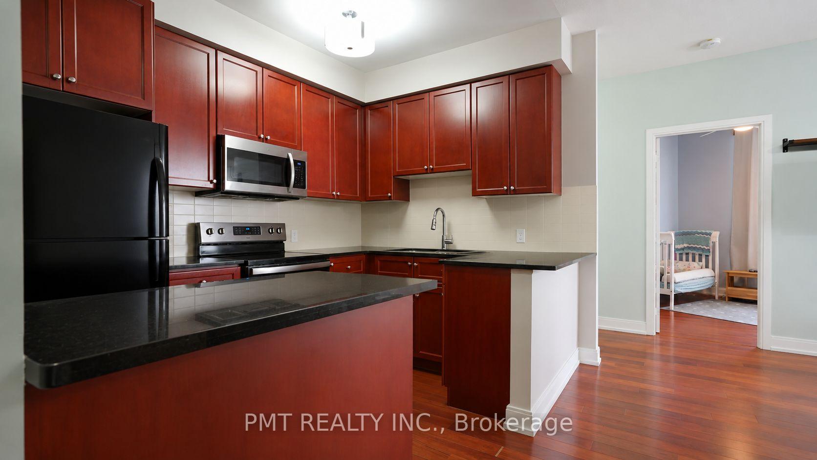 309 - 125 Village Green Square, Toronto 4