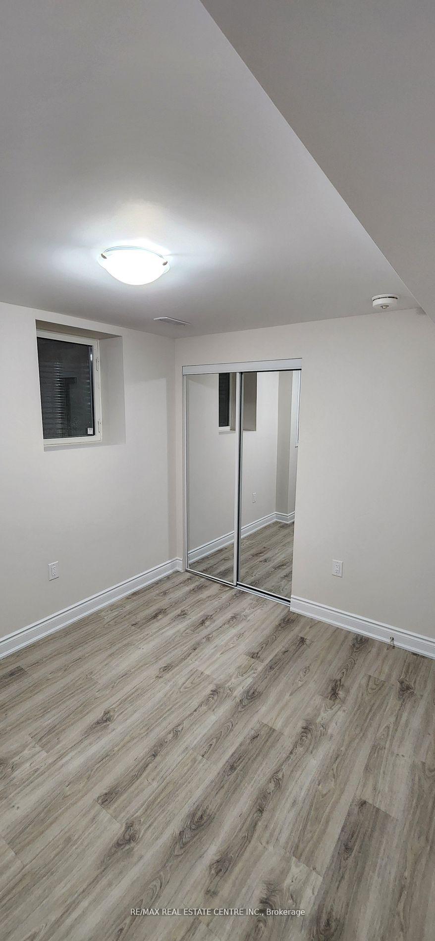 basement - 15 Dagwell Crescent, Ajax 5