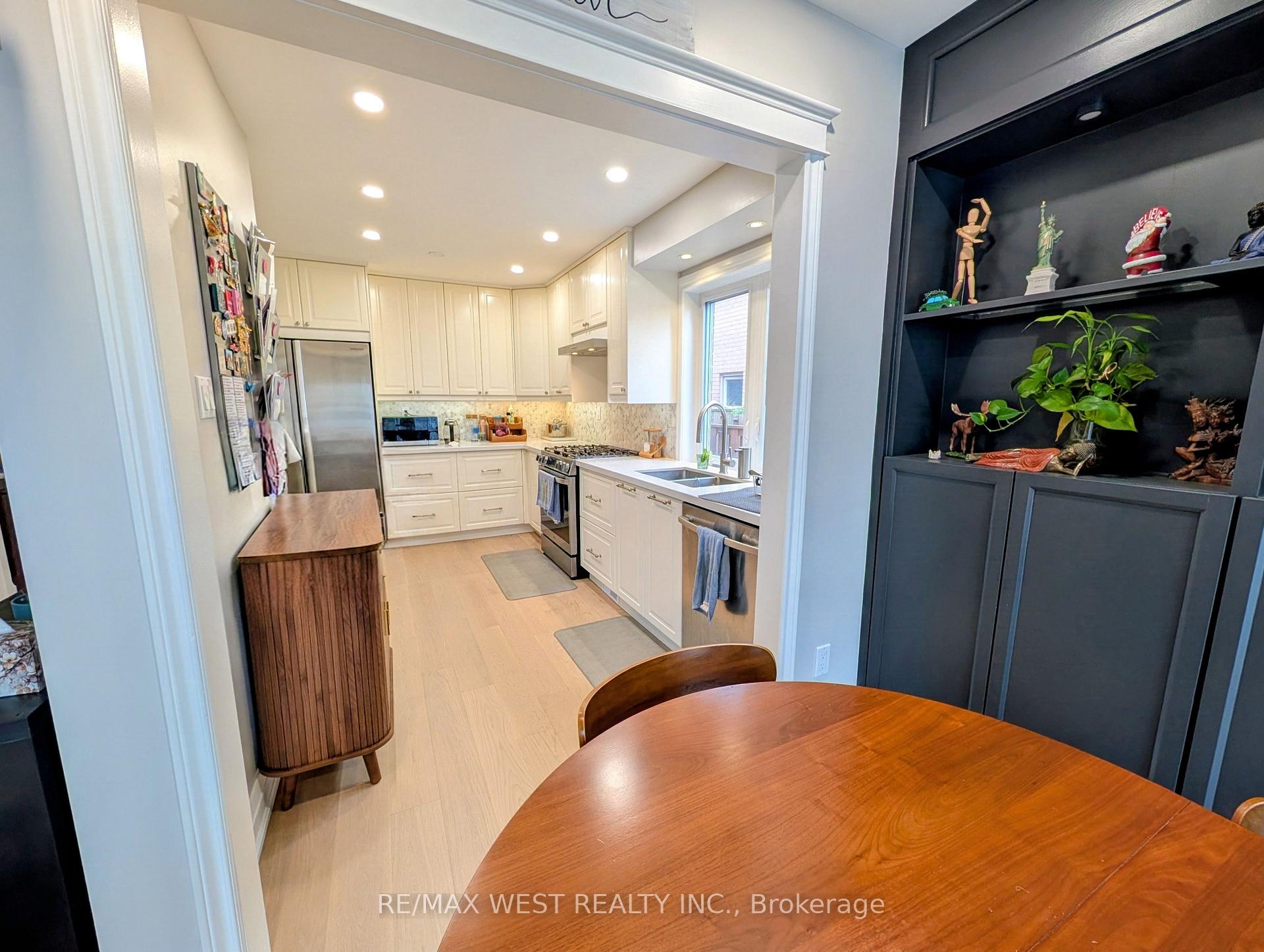2213 Ridge Landing, Oakville 5
