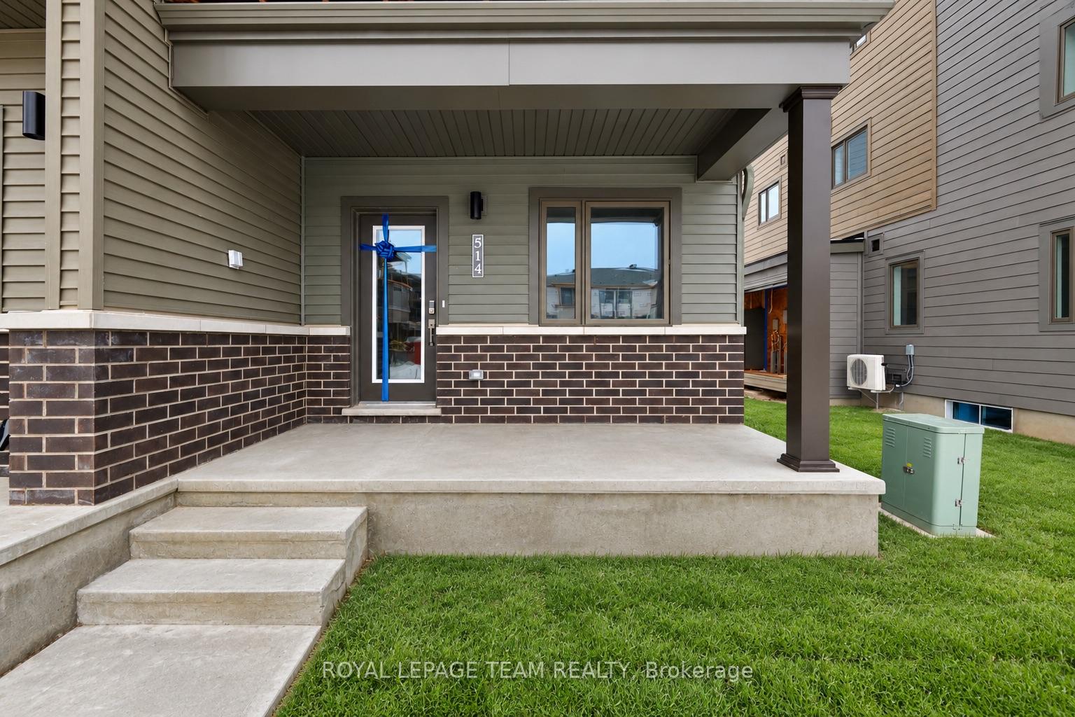 514 Lillian Freiman Pvt S, Ottawa 2