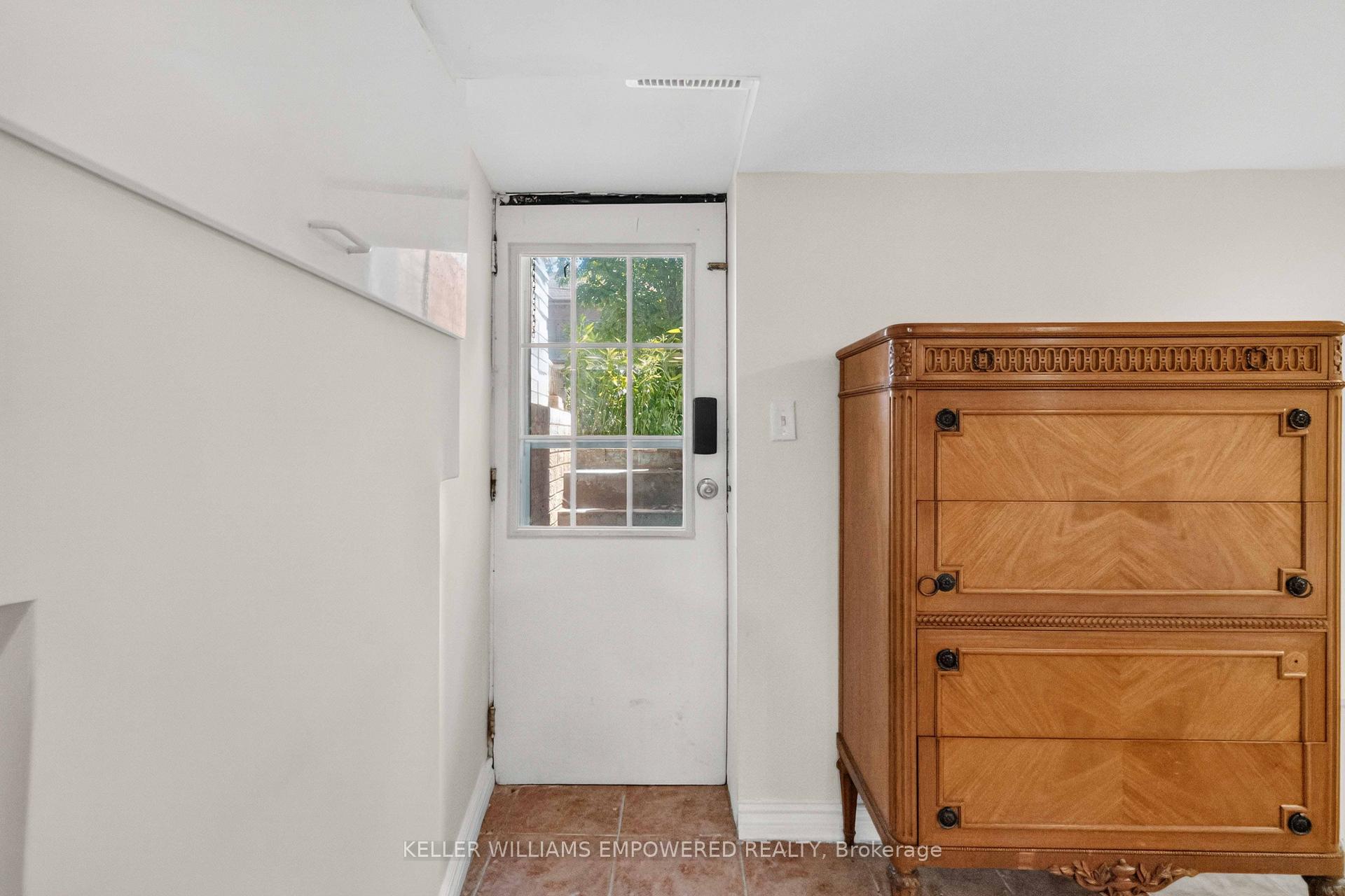 Basement - 112 Wallace Avenue, Toronto 3