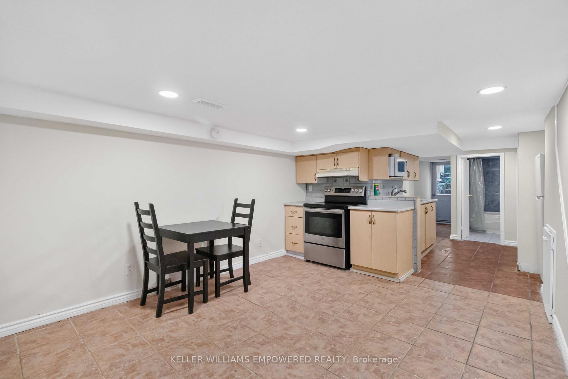 Basement - 112 Wallace Avenue, Toronto 5