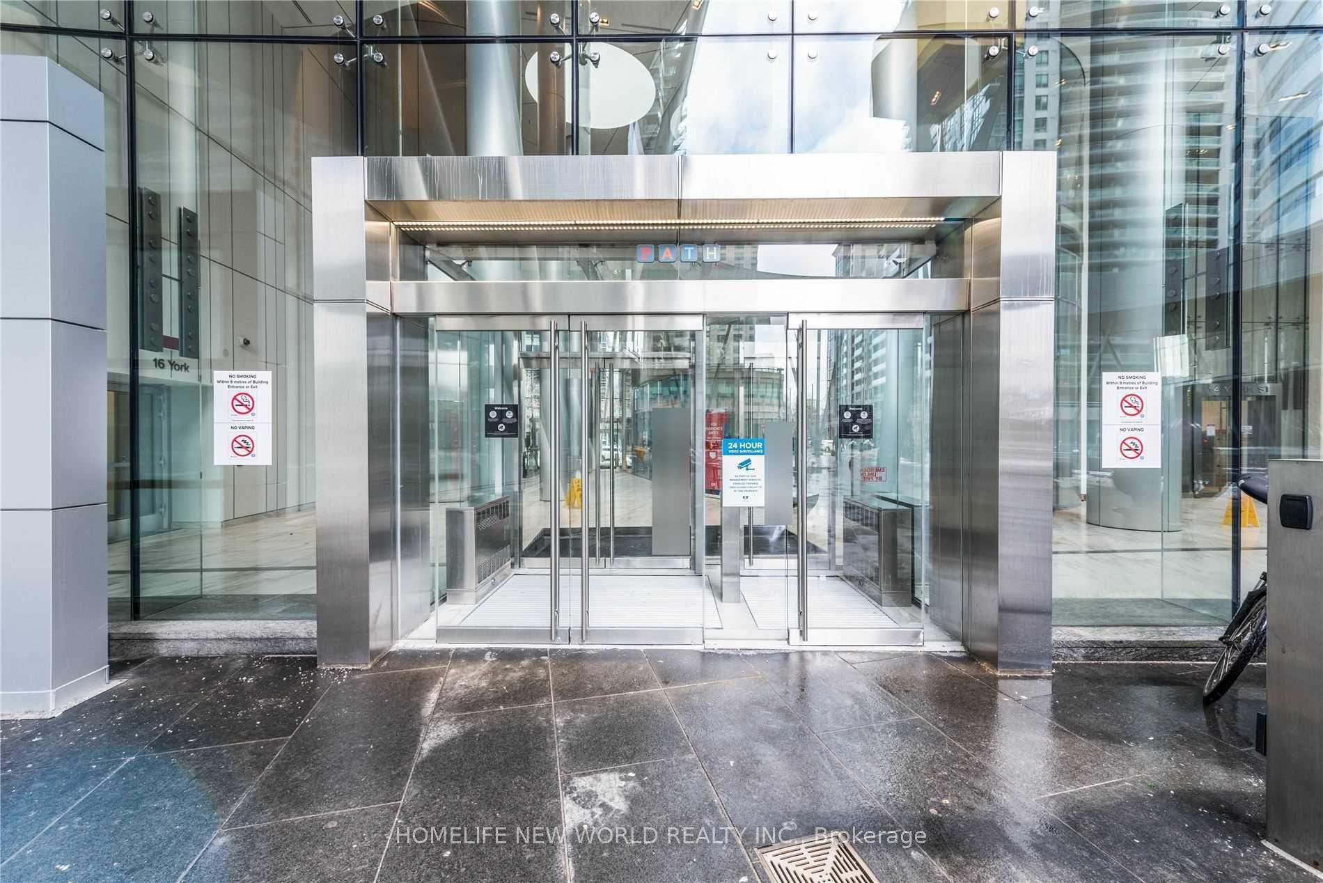 5709 - 14 York Street, Toronto 4
