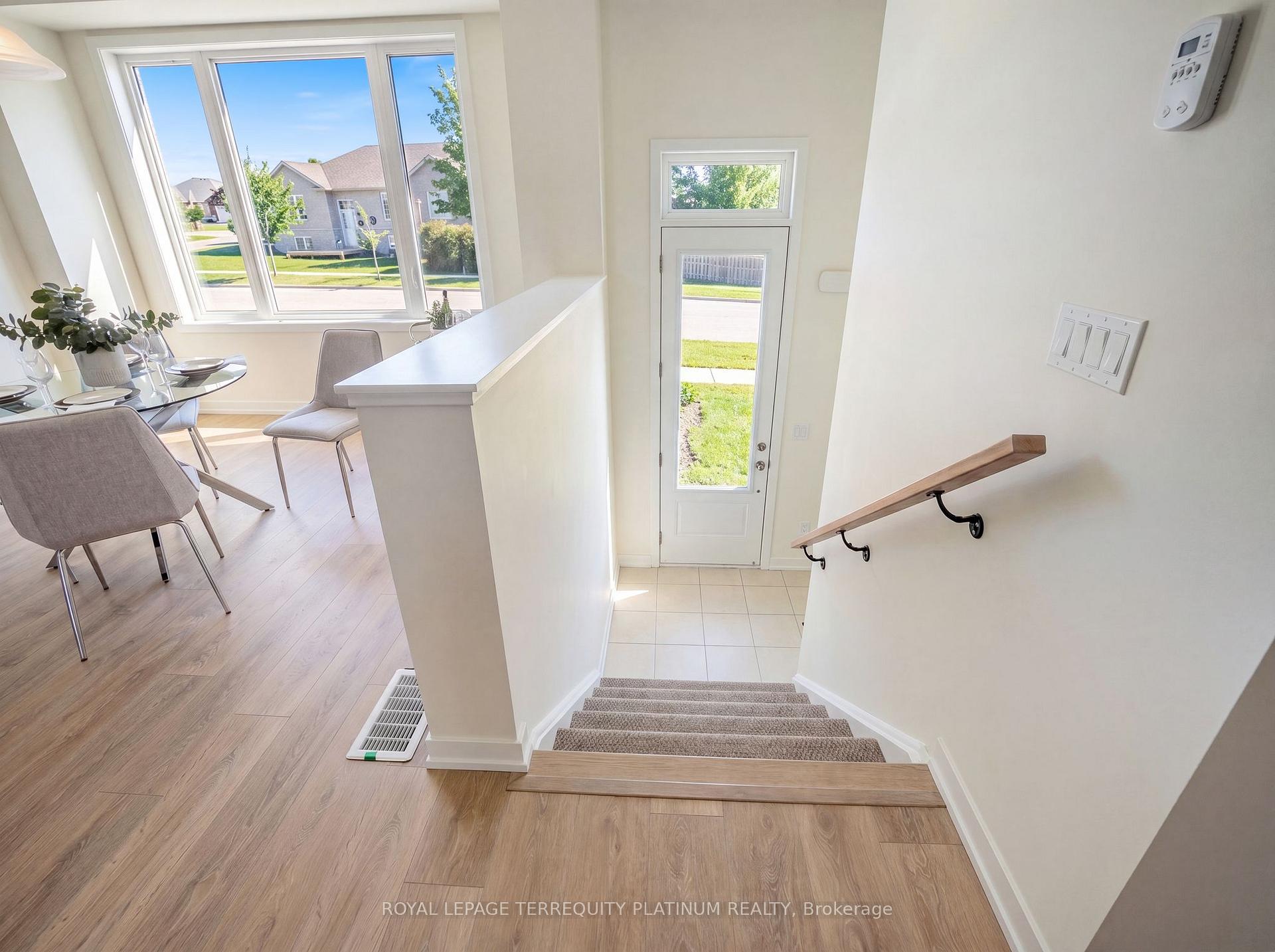 4 - 160 Densmore Road, Cobourg 3