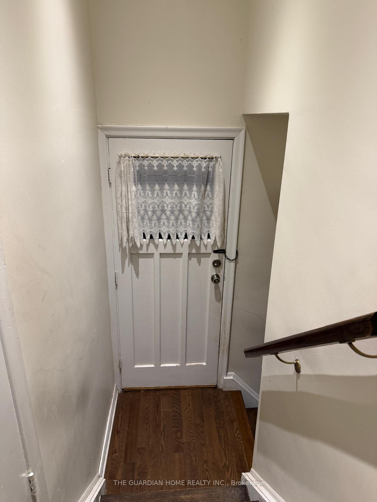 Bsmt - 19 Bolger Place, Toronto 3