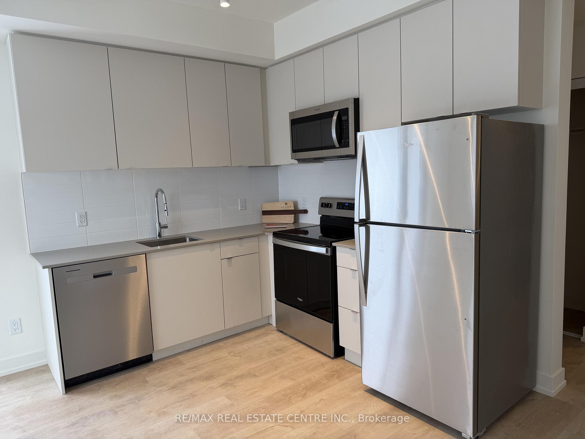 Suite 334 (302C - 16 Melbourne Avenue, St. Catharines 5