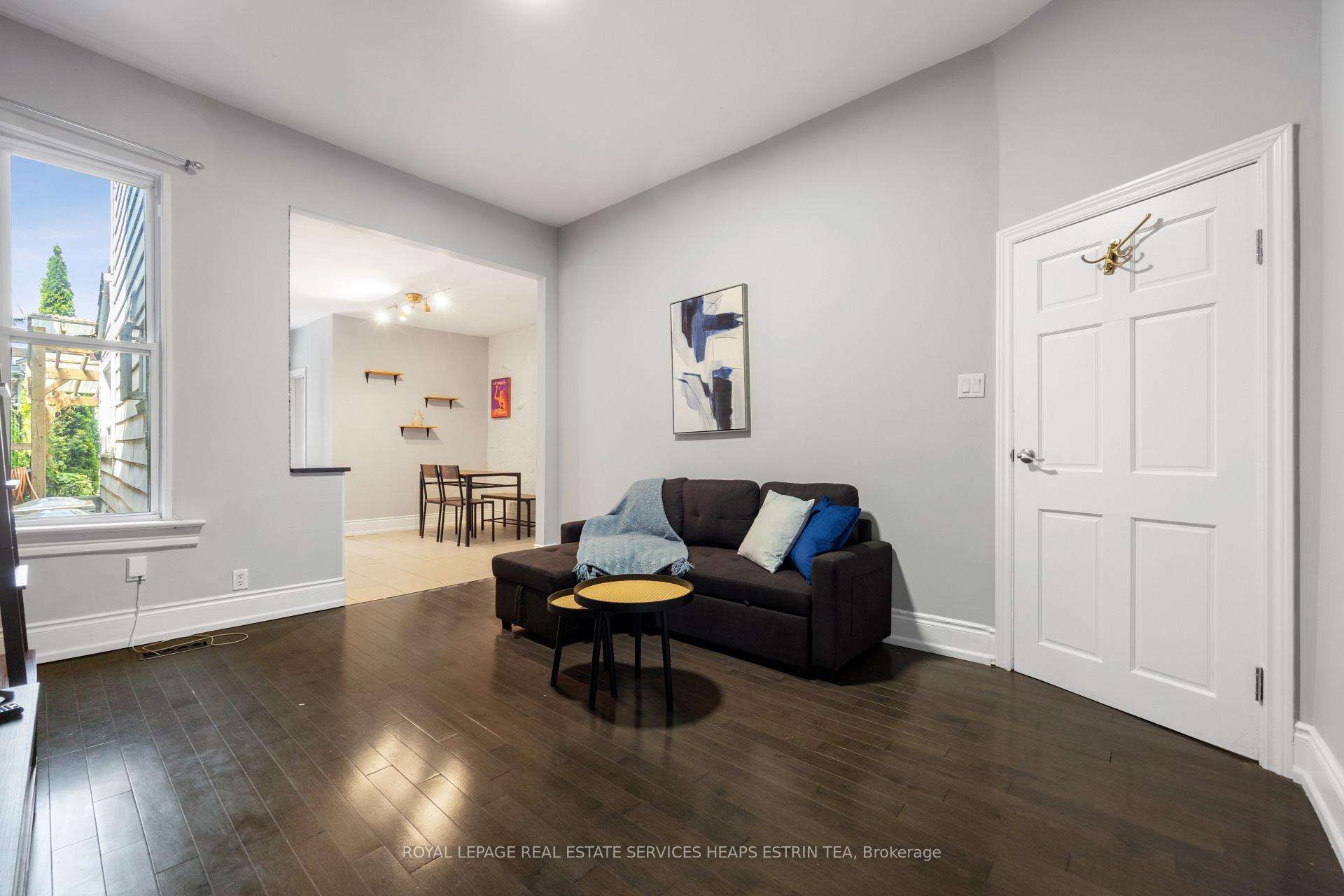 Main - 124 Argyle Street, Toronto 4