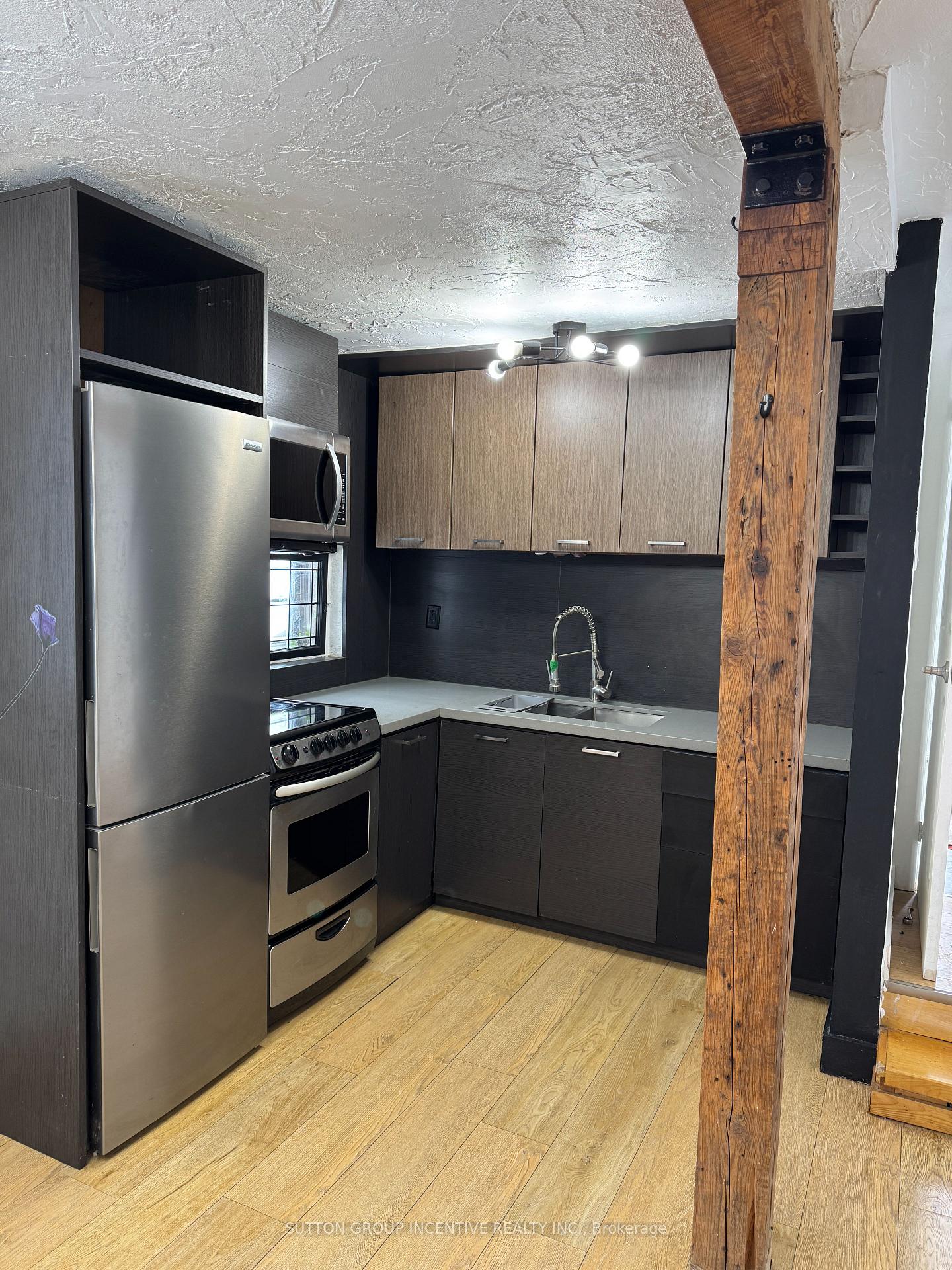 Lower 2 - 233 Ellerslie Avenue, Toronto 3