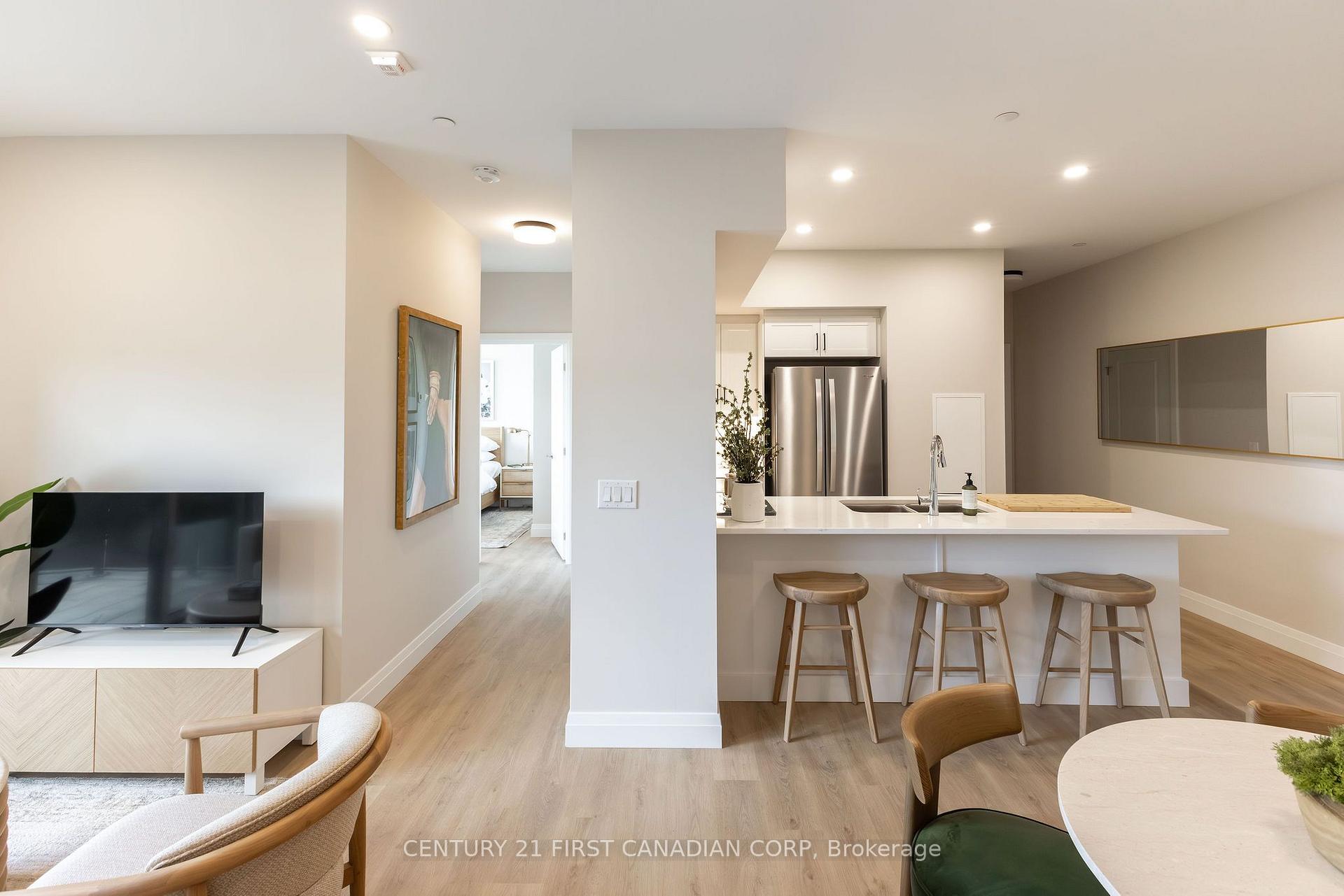 419 - 230 North Centre Road, London North 3