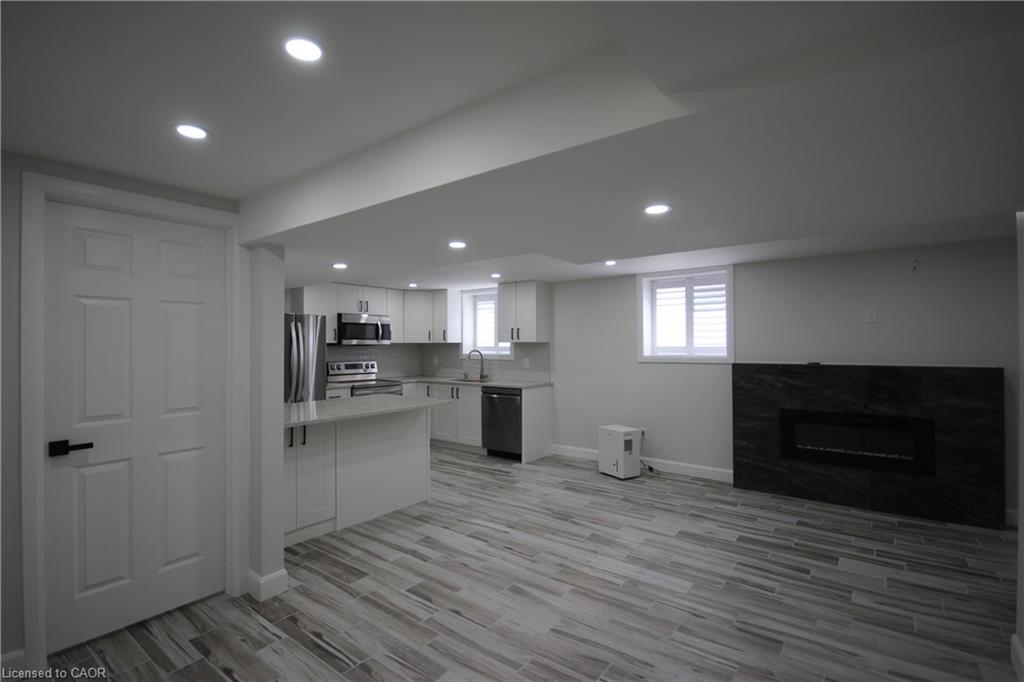 2 - 177 Broken Oak Crescent, Kitchener 4