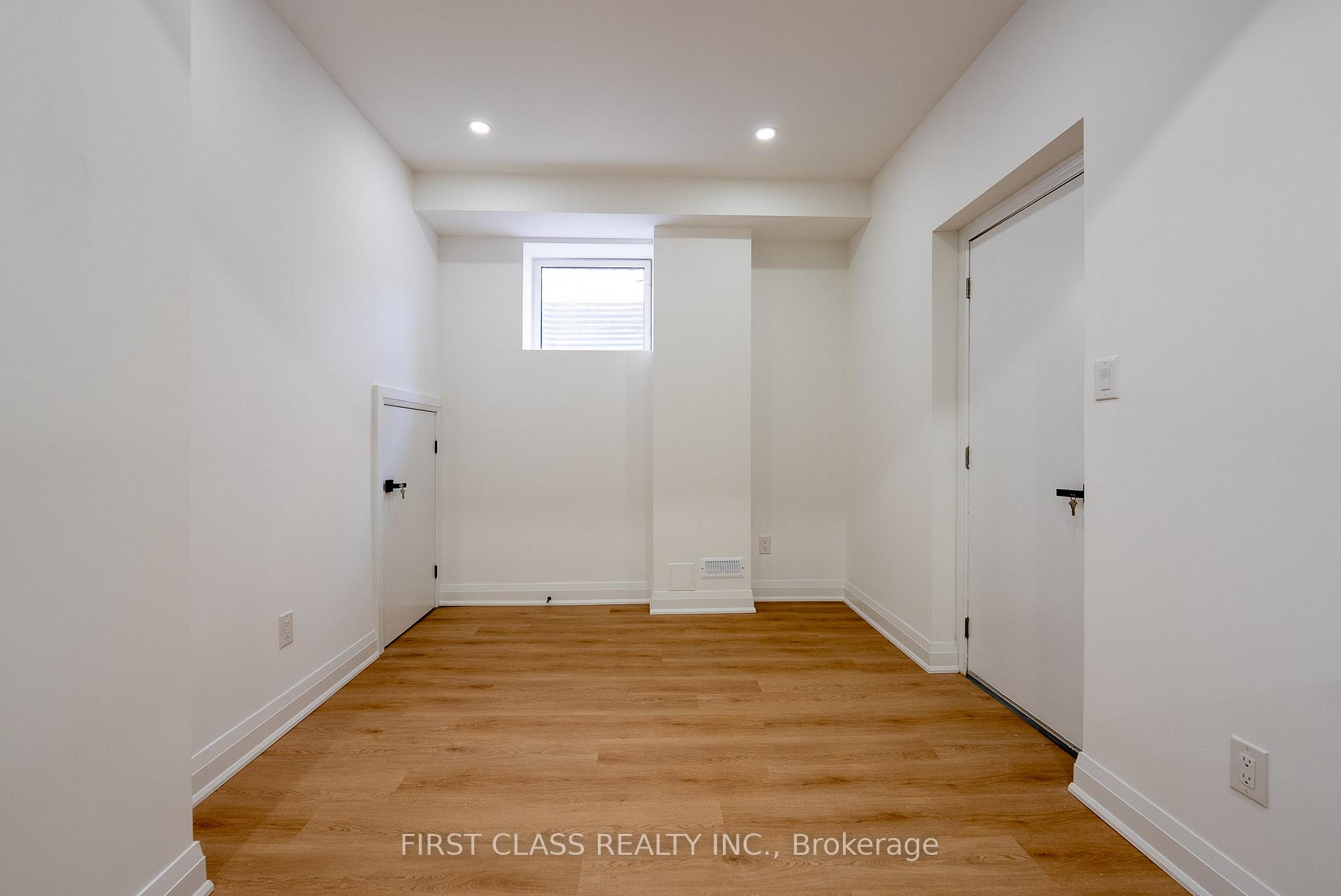 Basement - 544 White's Hill Avenue, Markham 4
