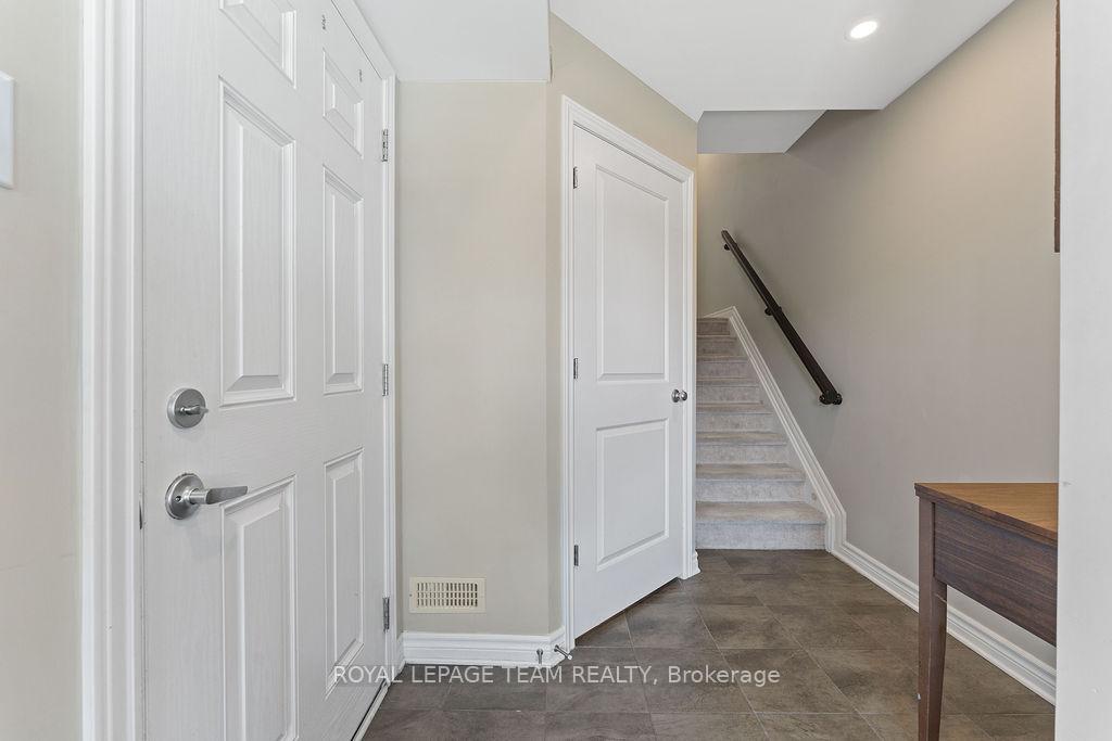 534 Tungsten Terrace, Ottawa 2