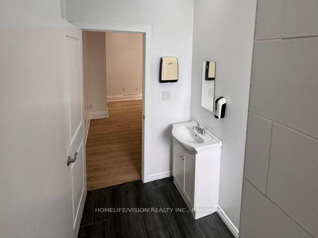 Unit C - 864 Broadview Avenue, Toronto 4