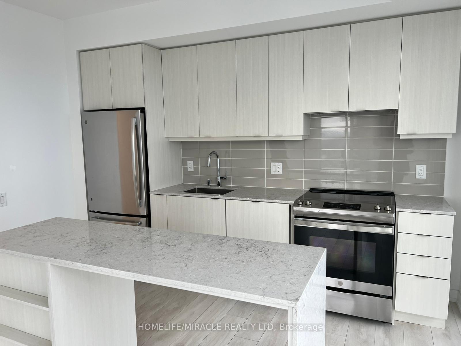 3410 - 4065 Confederation Parkway, Mississauga 3