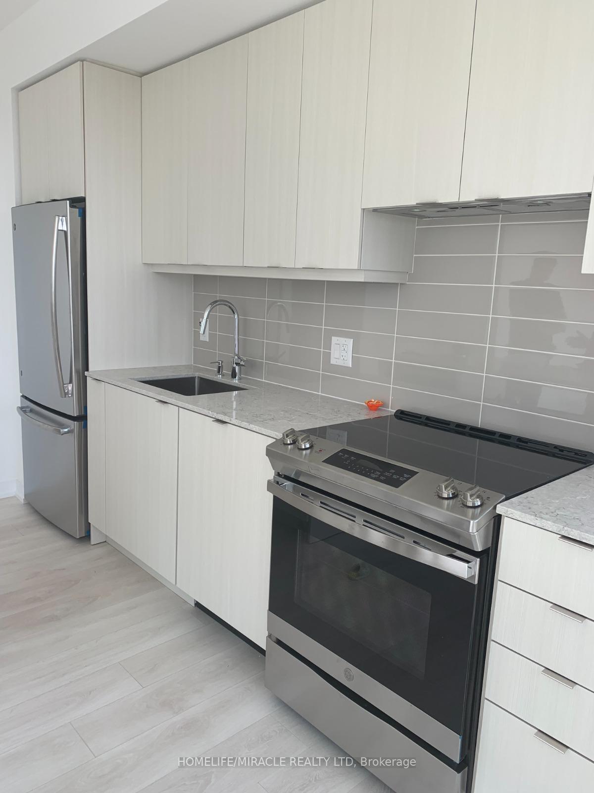 3410 - 4065 Confederation Parkway, Mississauga 4