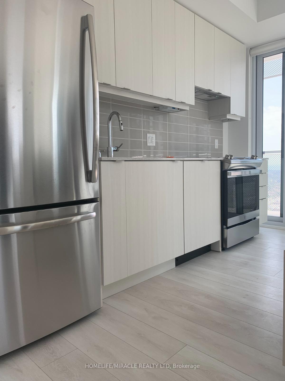 3410 - 4065 Confederation Parkway, Mississauga 5