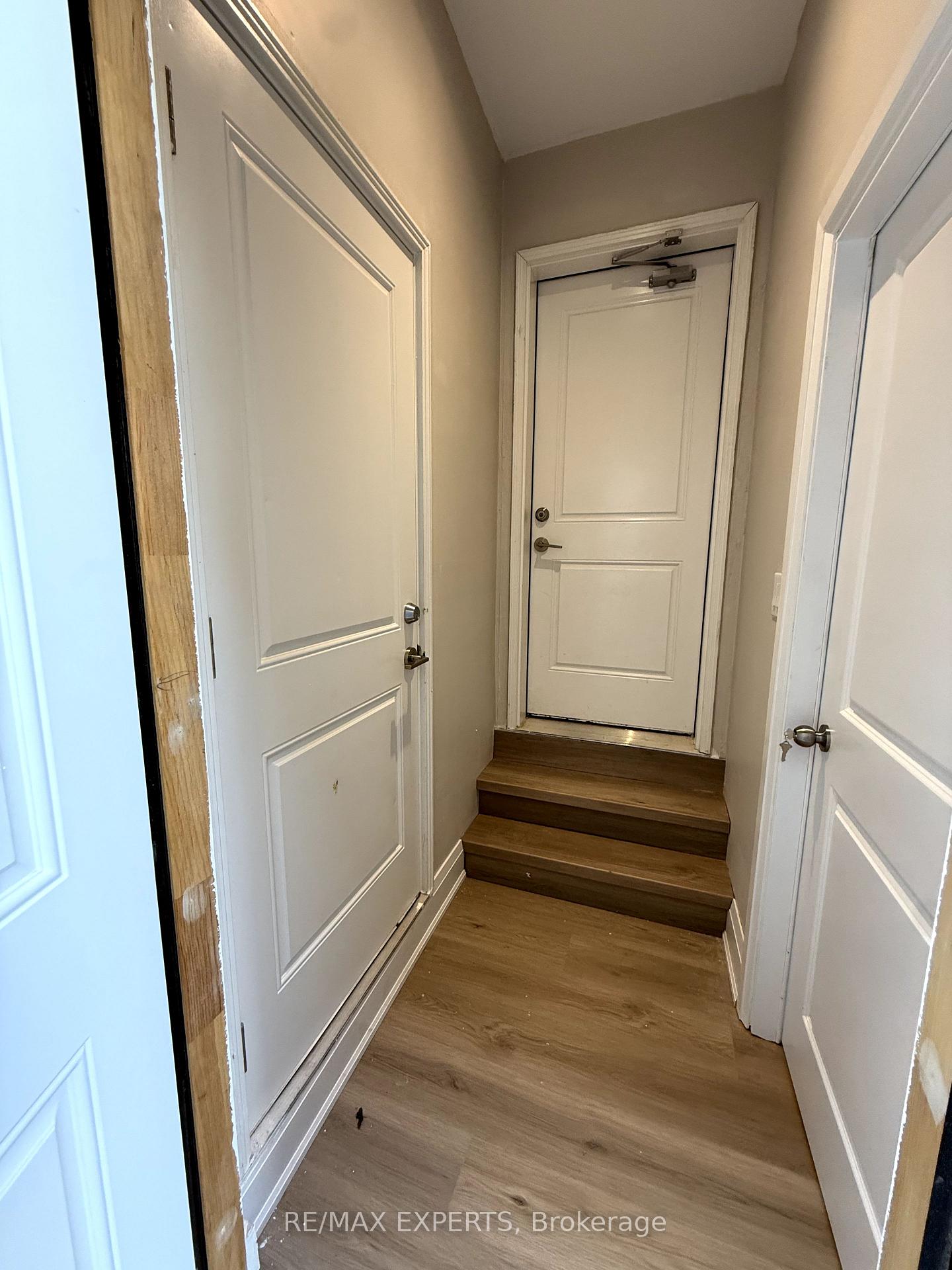 BASEMENT APARTM - 41 TERRAIN Court, East Gwillimbury 5