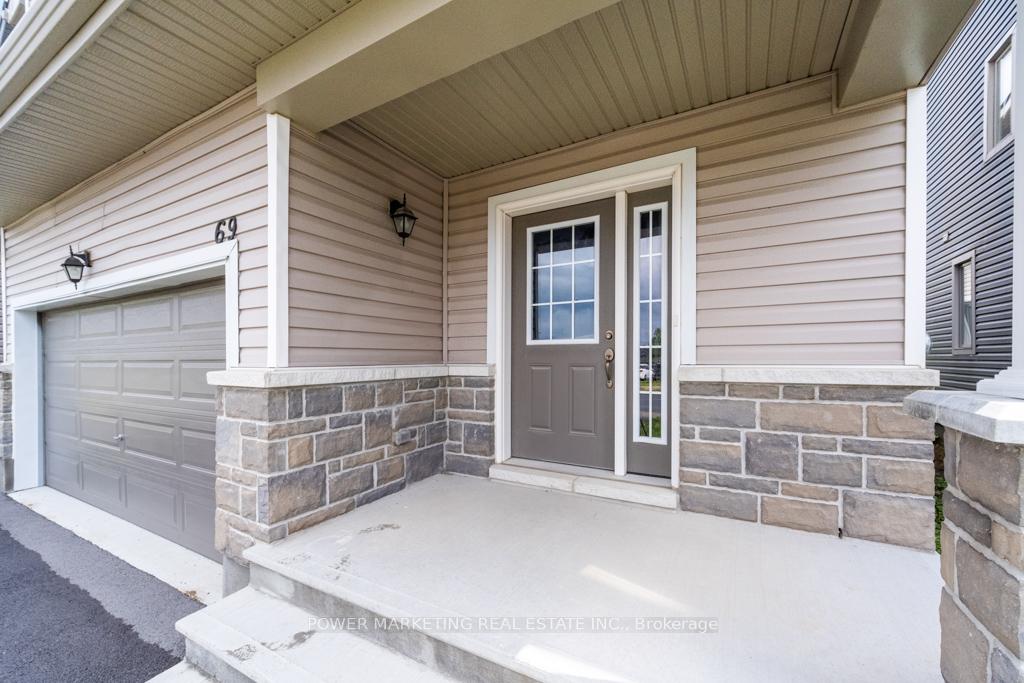 69 DEFENCE Street, Ottawa 5