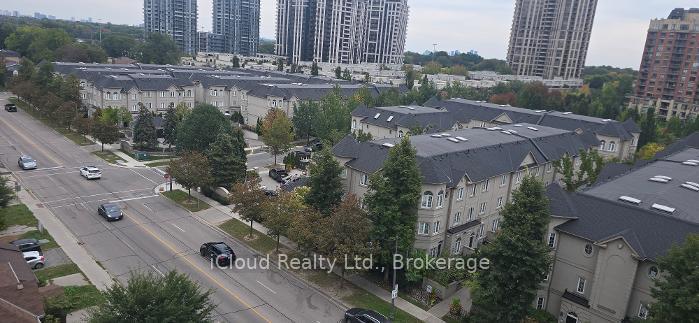 806 - 28 Avondale Avenue, Toronto 2