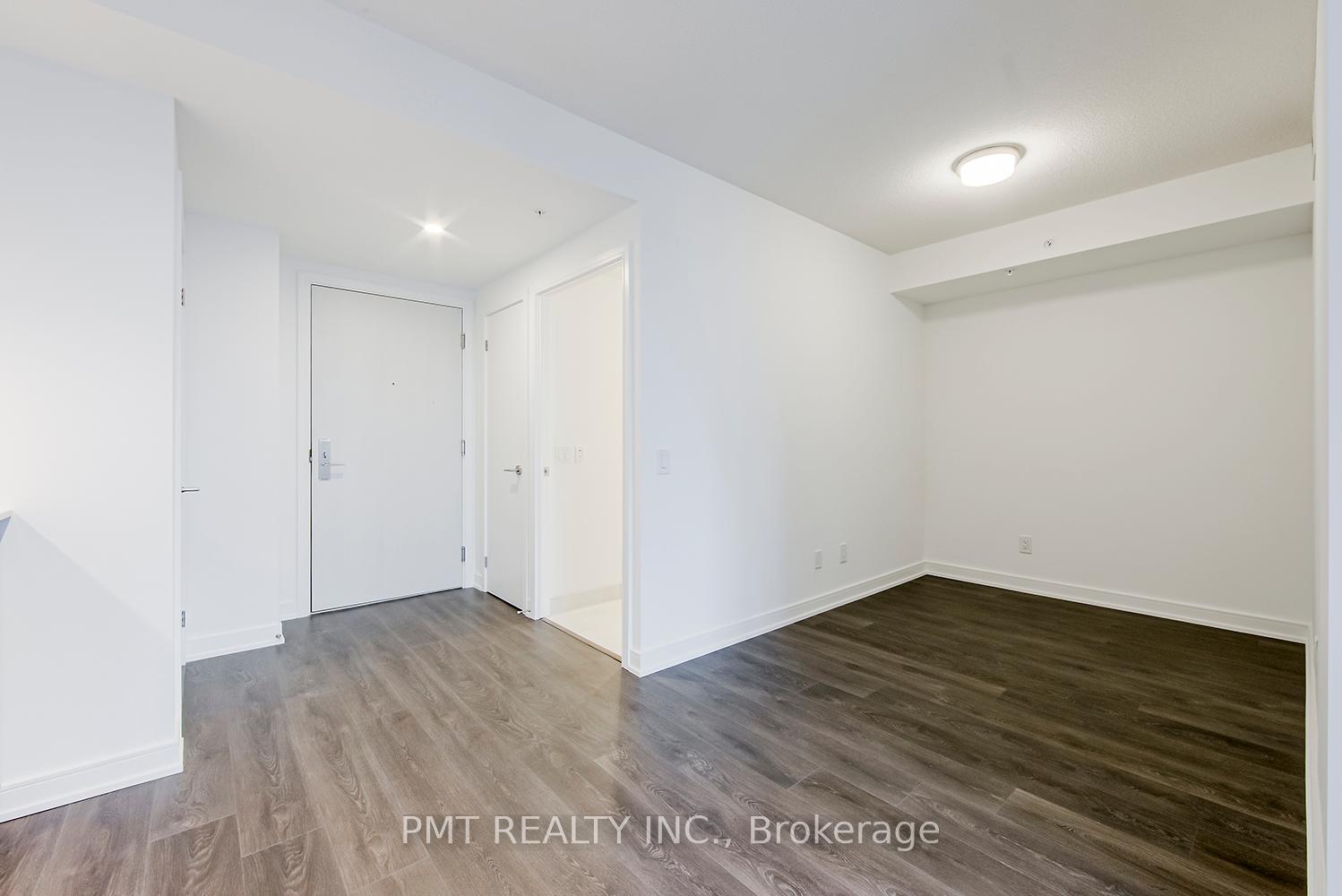 2105 - 30 Samuel Wood Way, Toronto 4