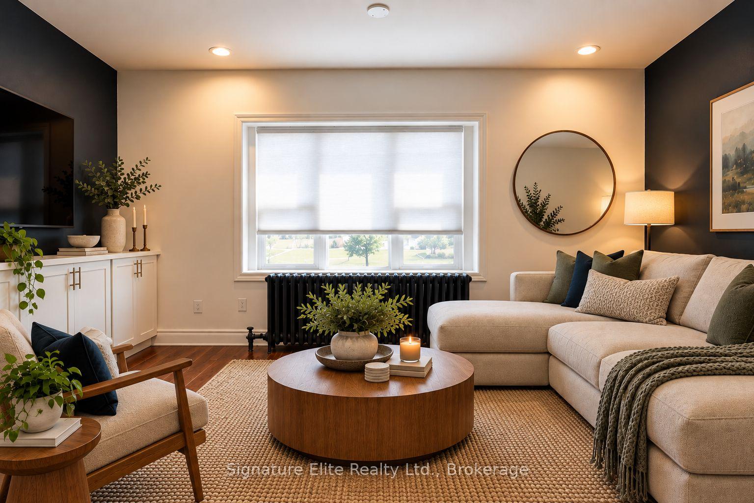 Upper - 2356 Kingston Road, Toronto 3