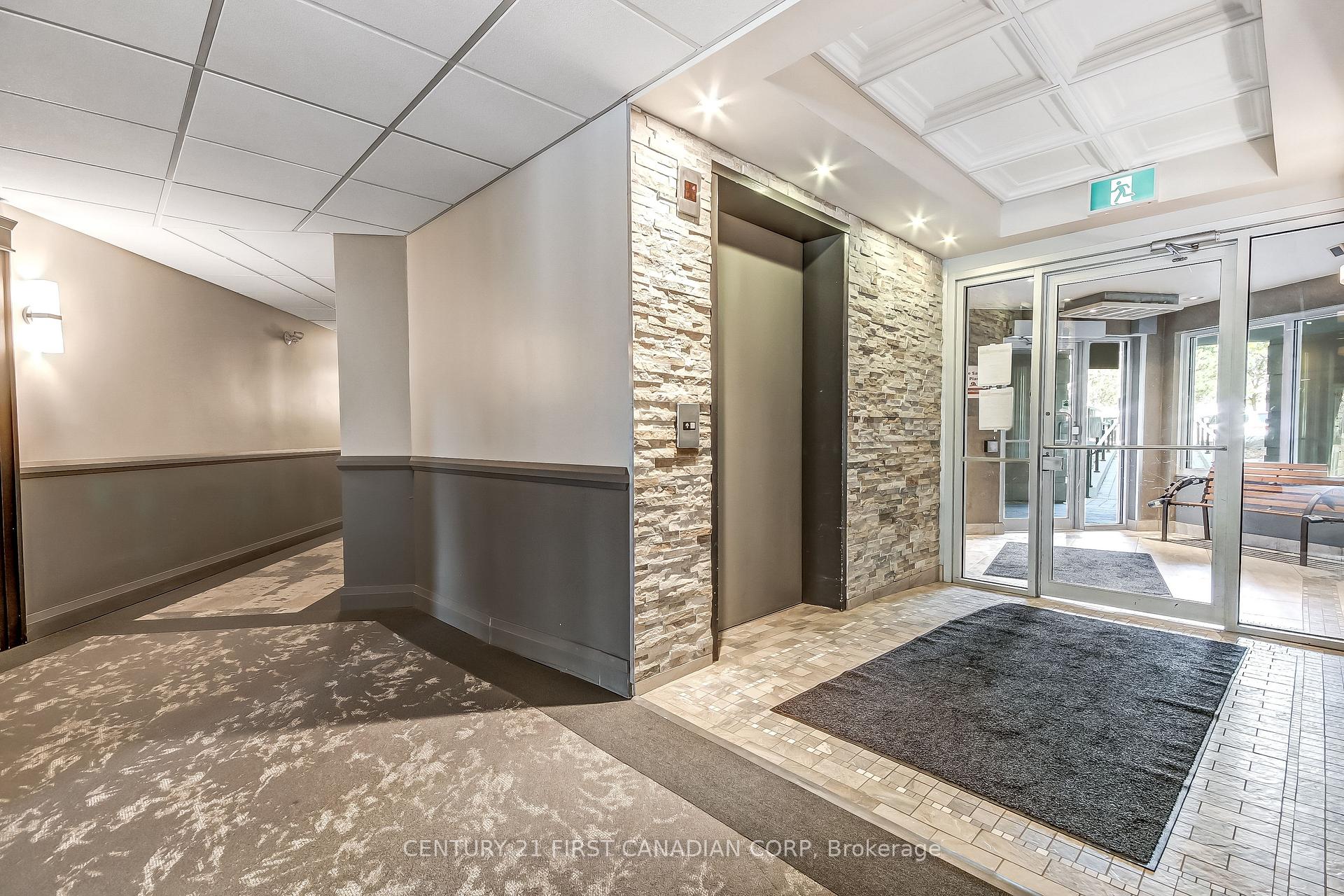 5 Jacksway Crescent, London North 2