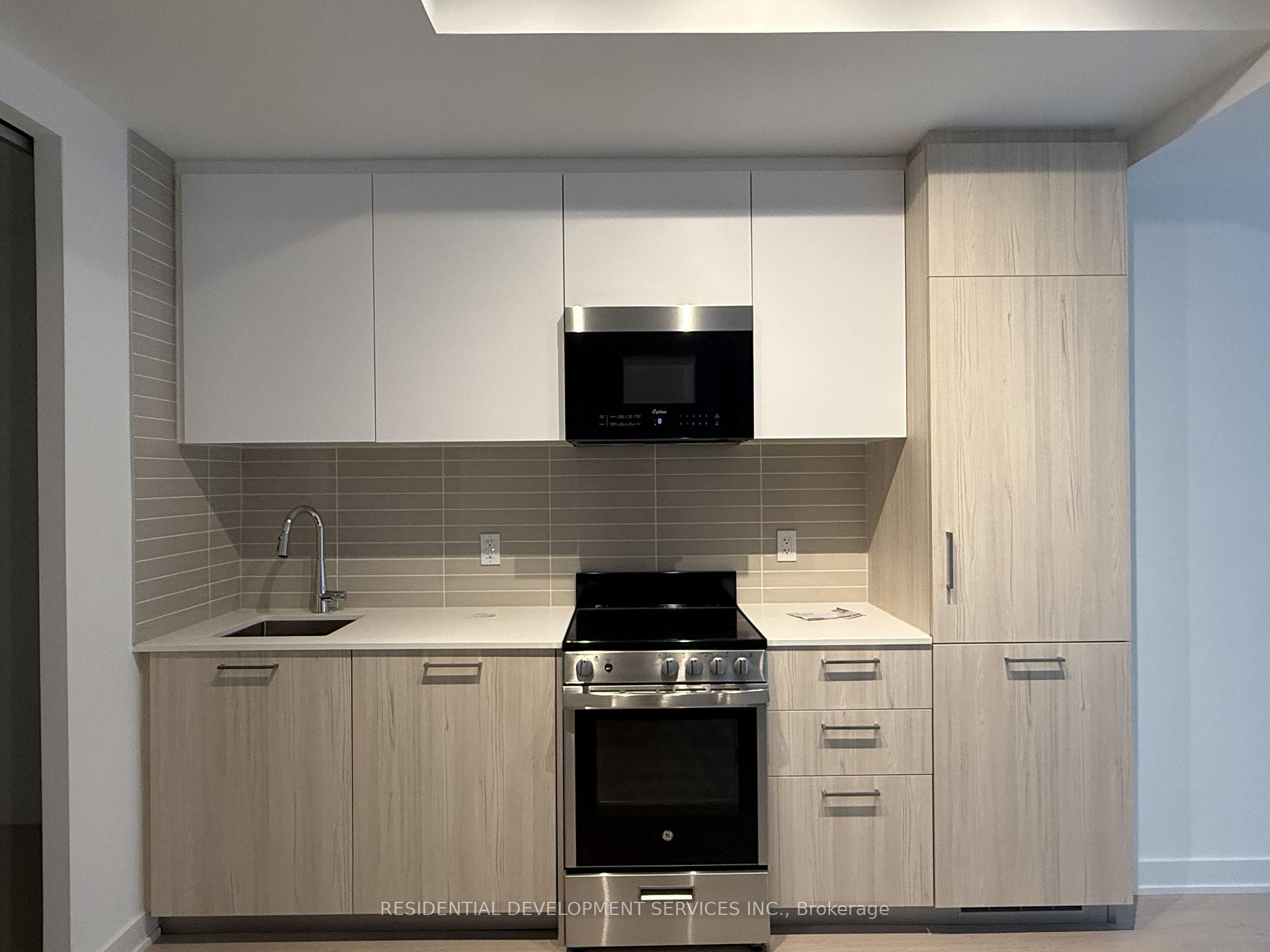 404 - 65 Mutual Street, Toronto 2