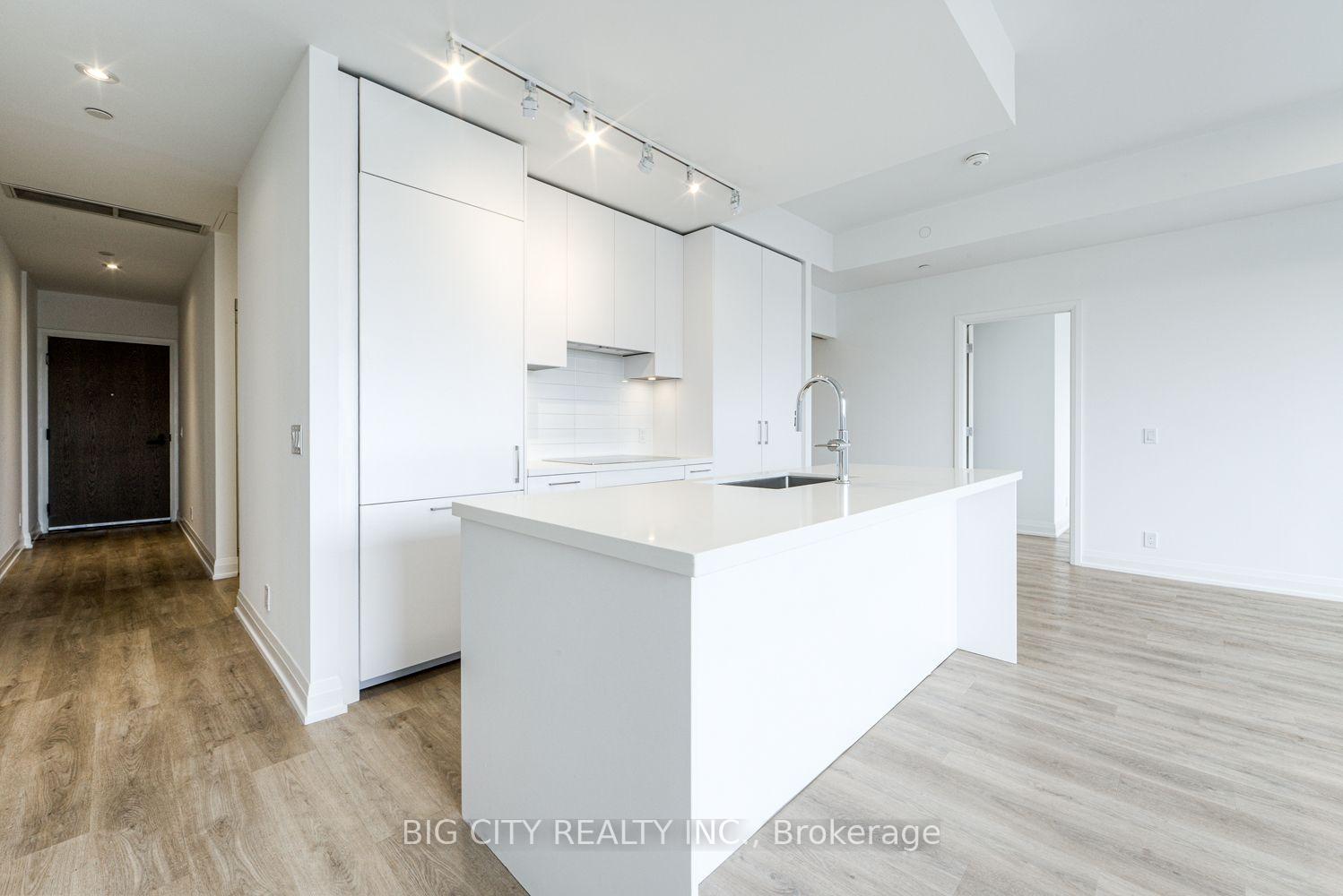 209 - 36 Brentcliffe Road, Toronto 4