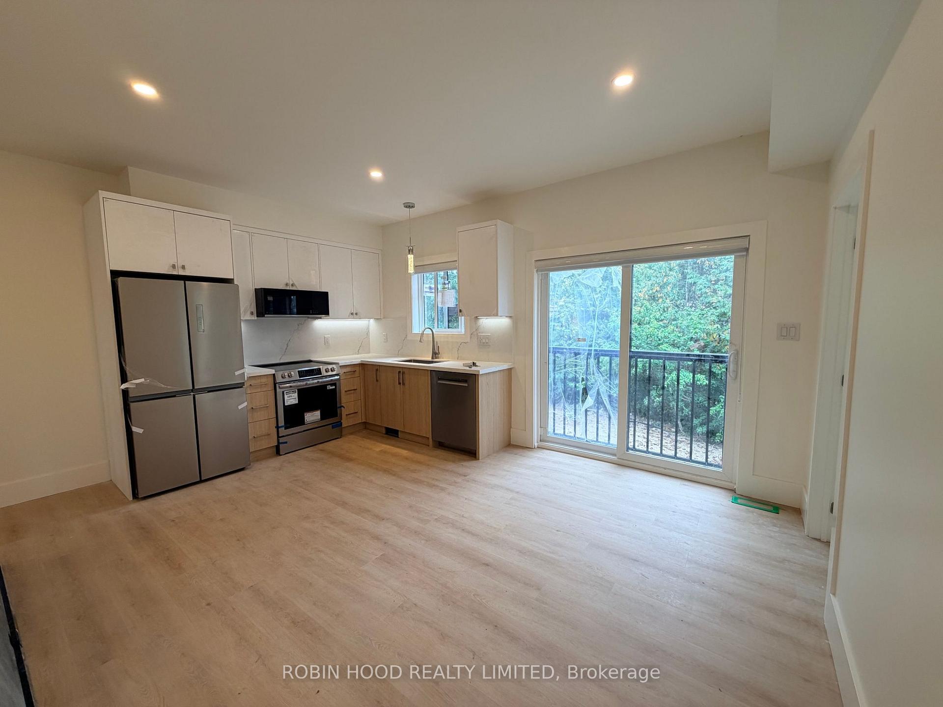 C - 12 Southwell Drive, Toronto 2